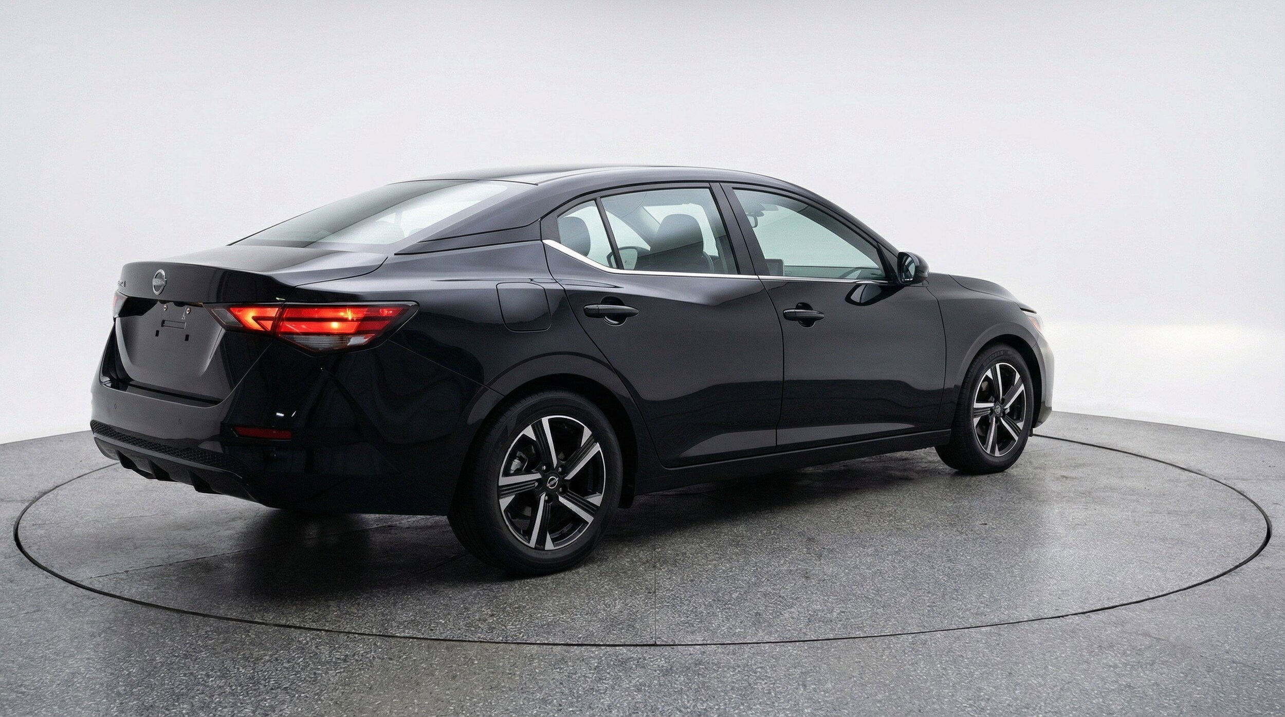 Thumbnail: 2025 Nissan Sentra - 9