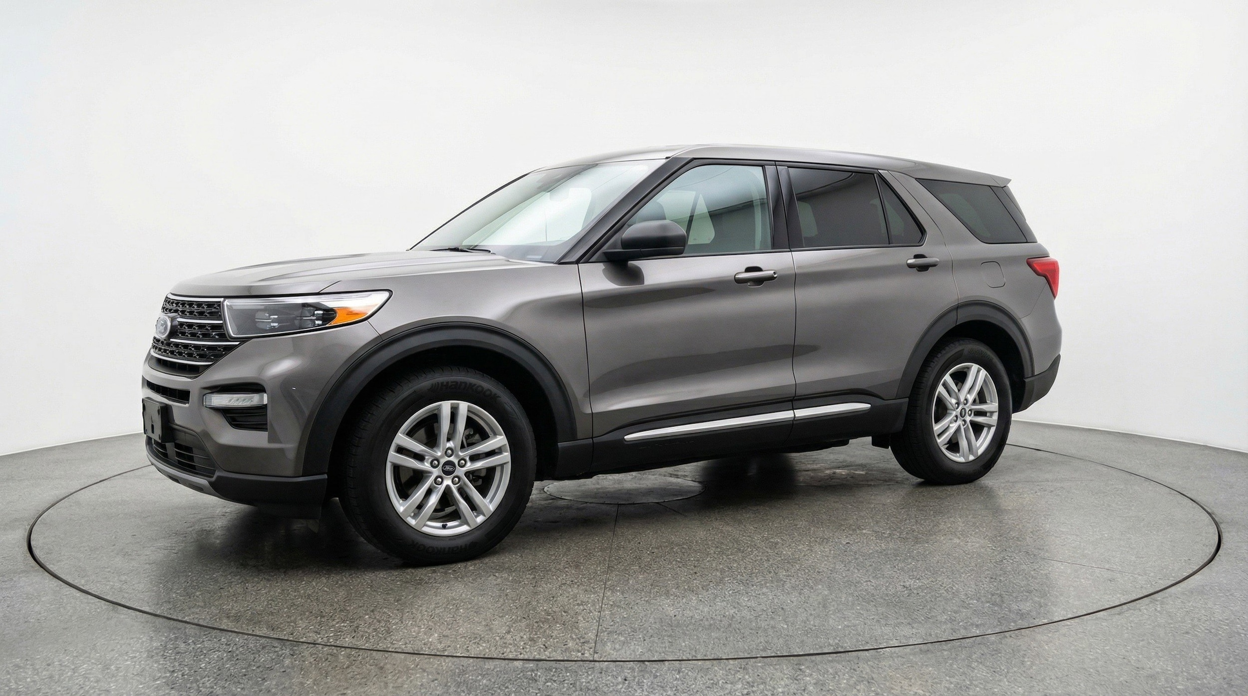 Thumbnail: 2024 Ford Explorer - 3