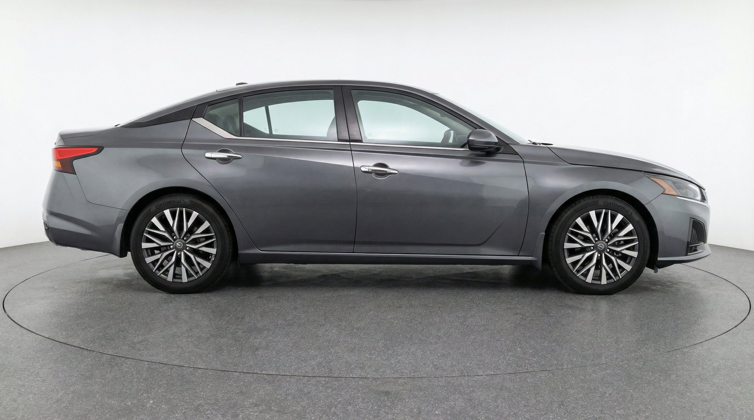 Thumbnail: 2025 Nissan Altima - 11