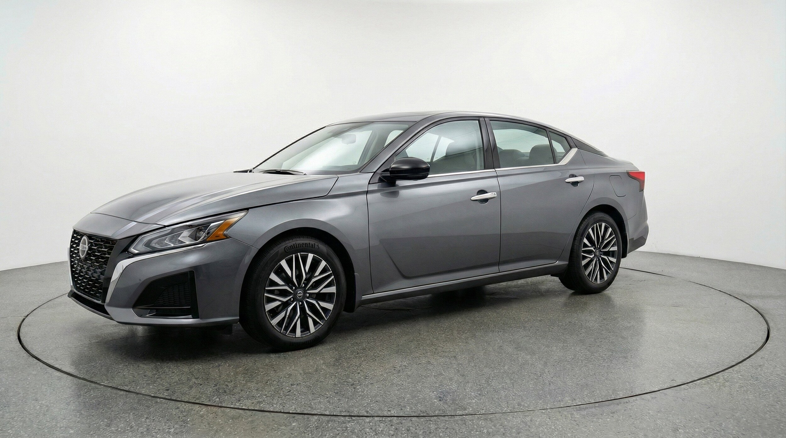 Thumbnail: 2025 Nissan Altima - 3