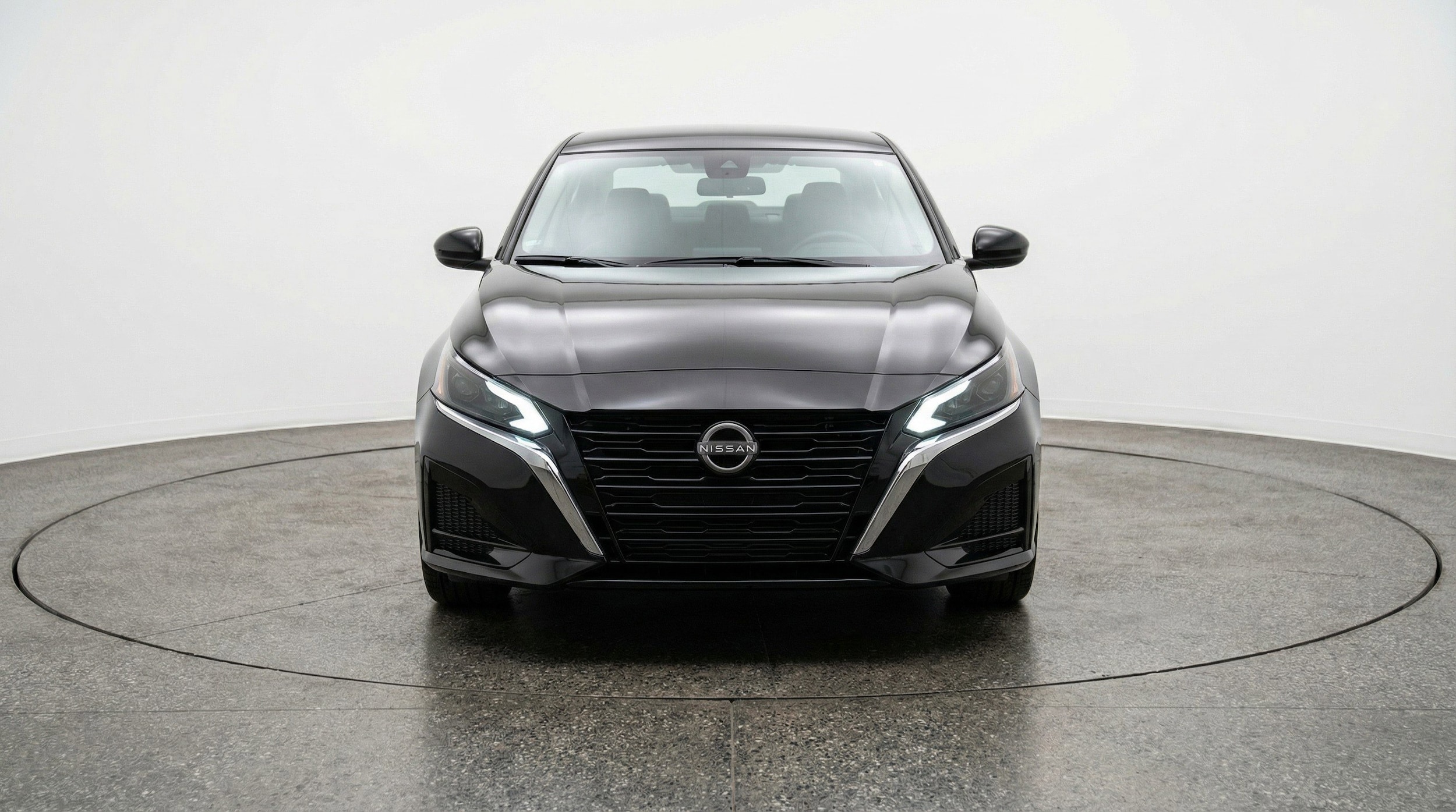 Thumbnail: 2025 Nissan Altima - 2