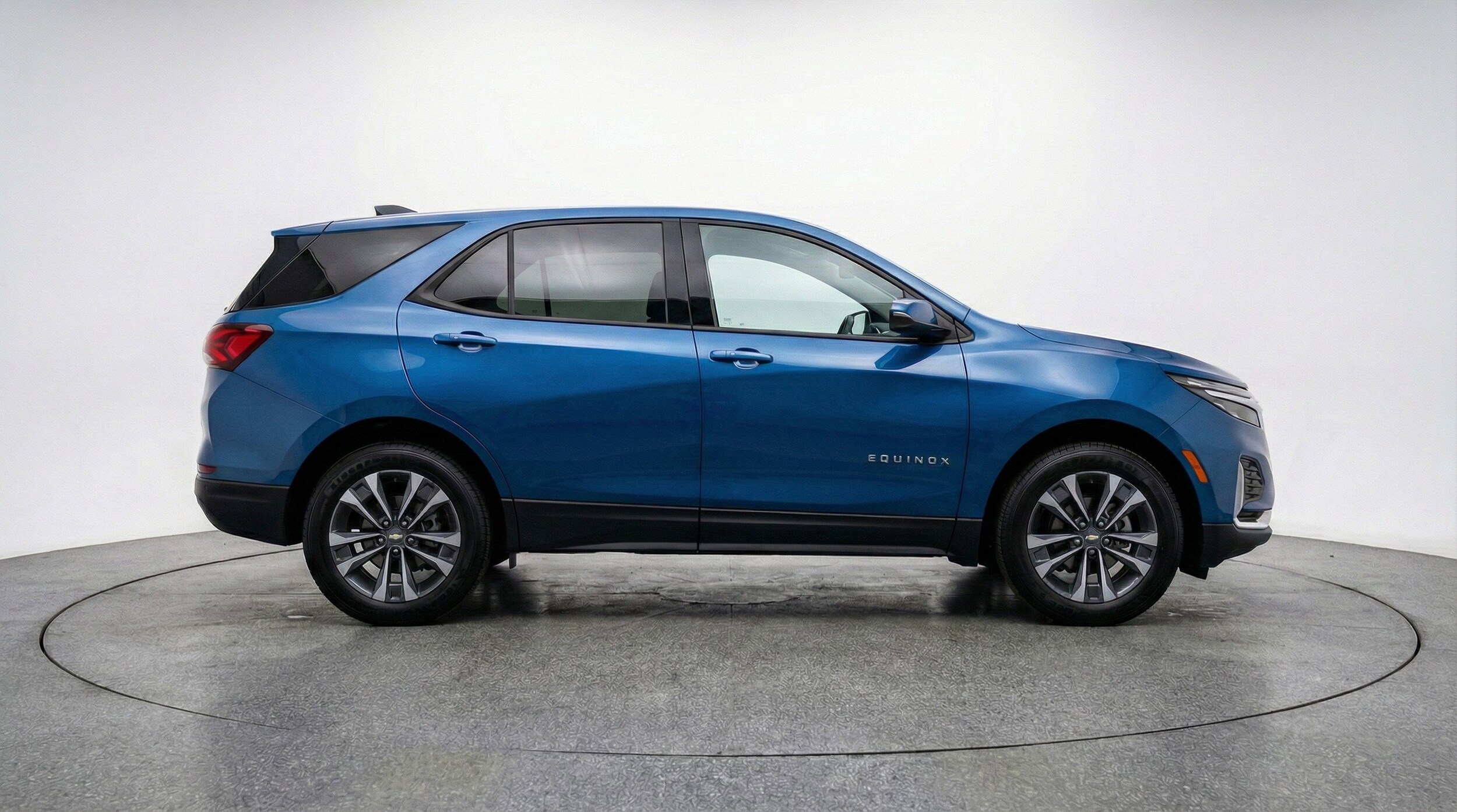 Thumbnail: 2025 Chevrolet Equinox - 11