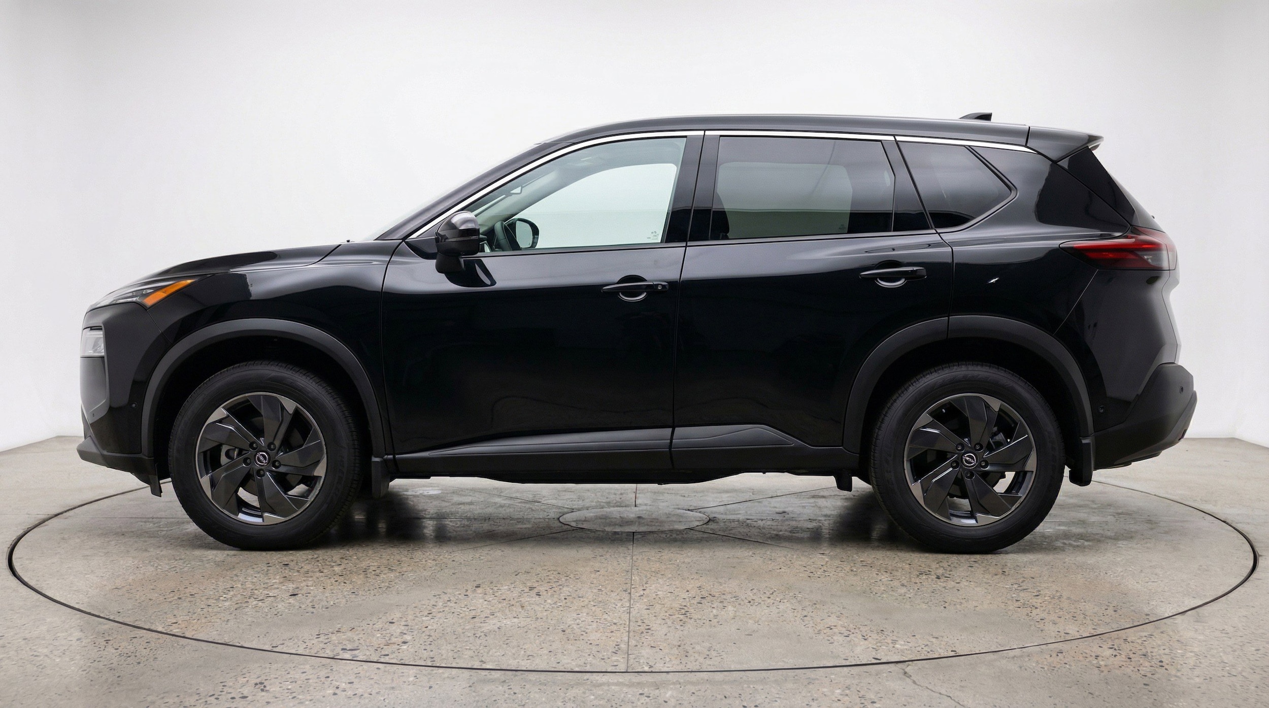 Thumbnail: 2025 Nissan Rogue - 5