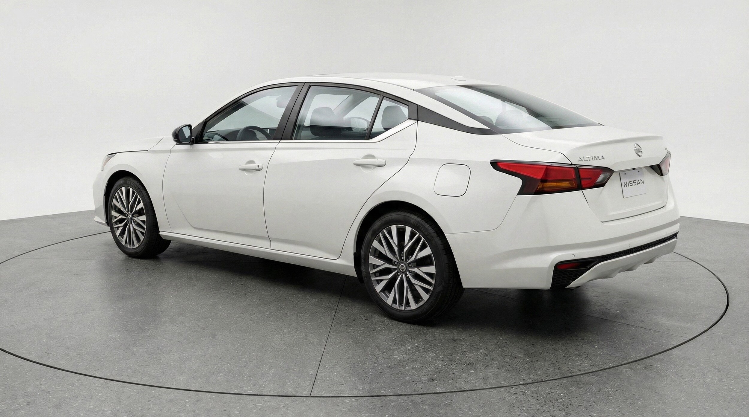 Thumbnail: 2025 Nissan Altima - 6