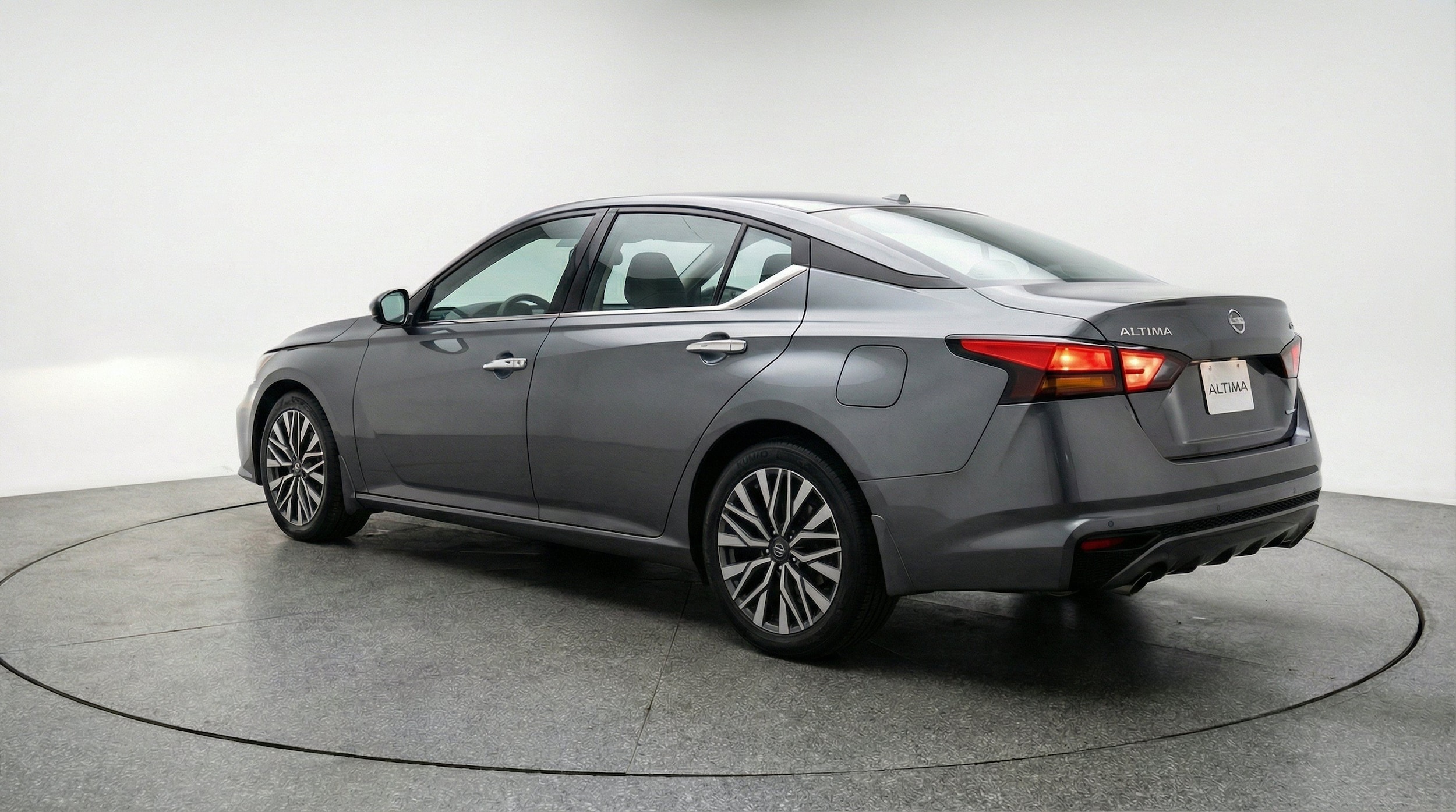 Thumbnail: 2025 Nissan Altima - 6