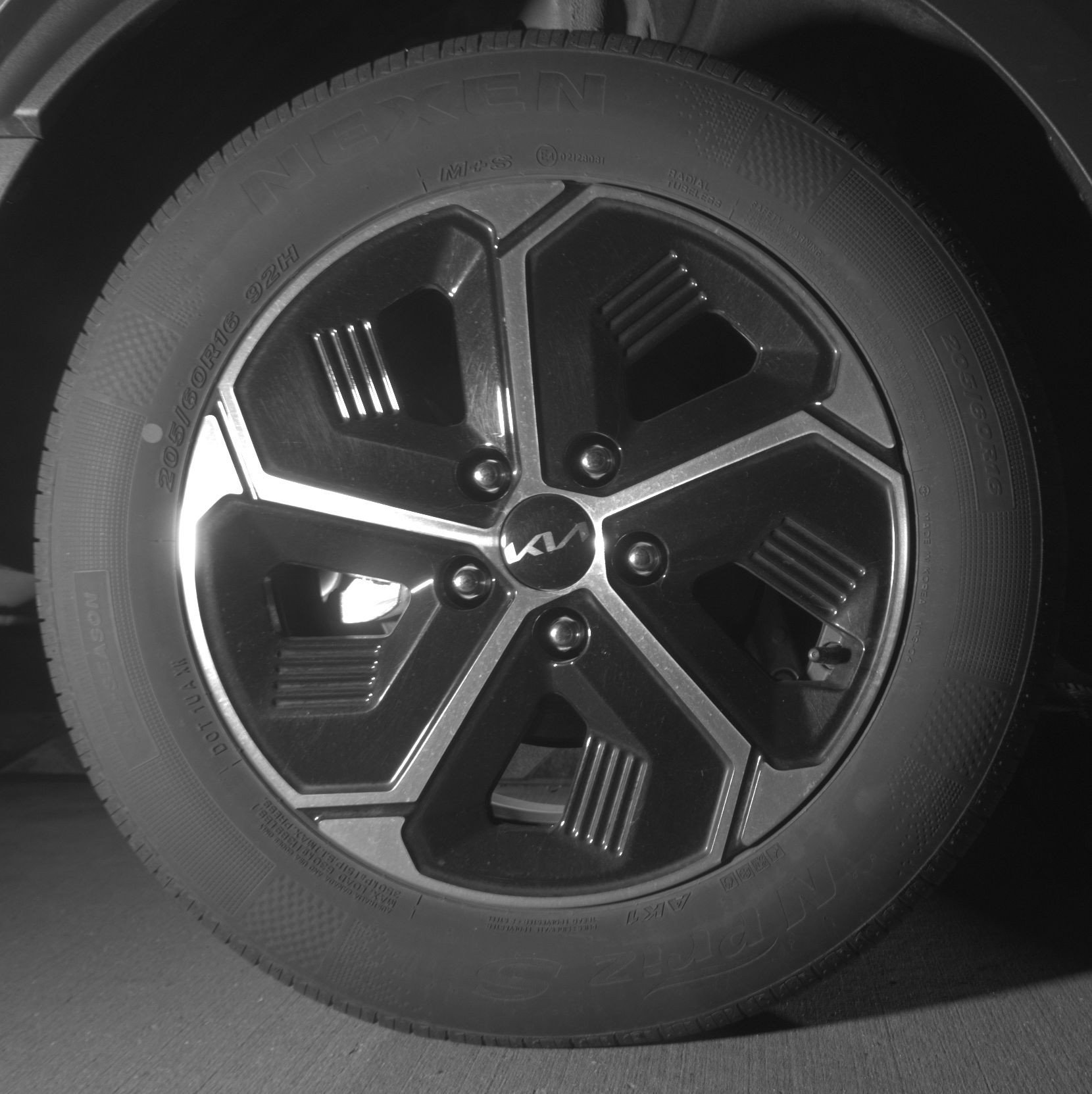 Thumbnail: 2026 Kia Niro - 15