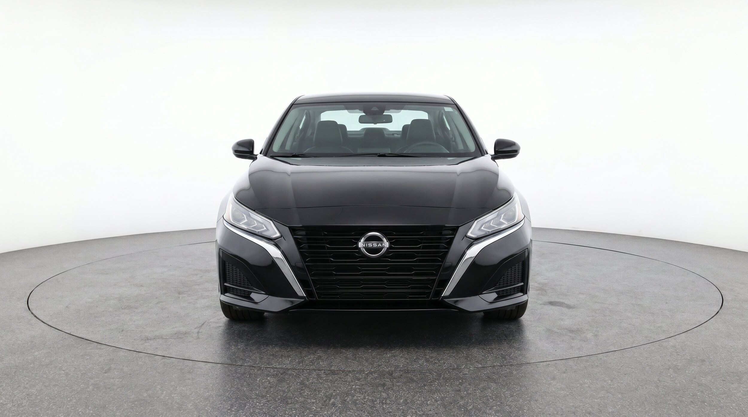 Thumbnail: 2025 Nissan Altima - 2