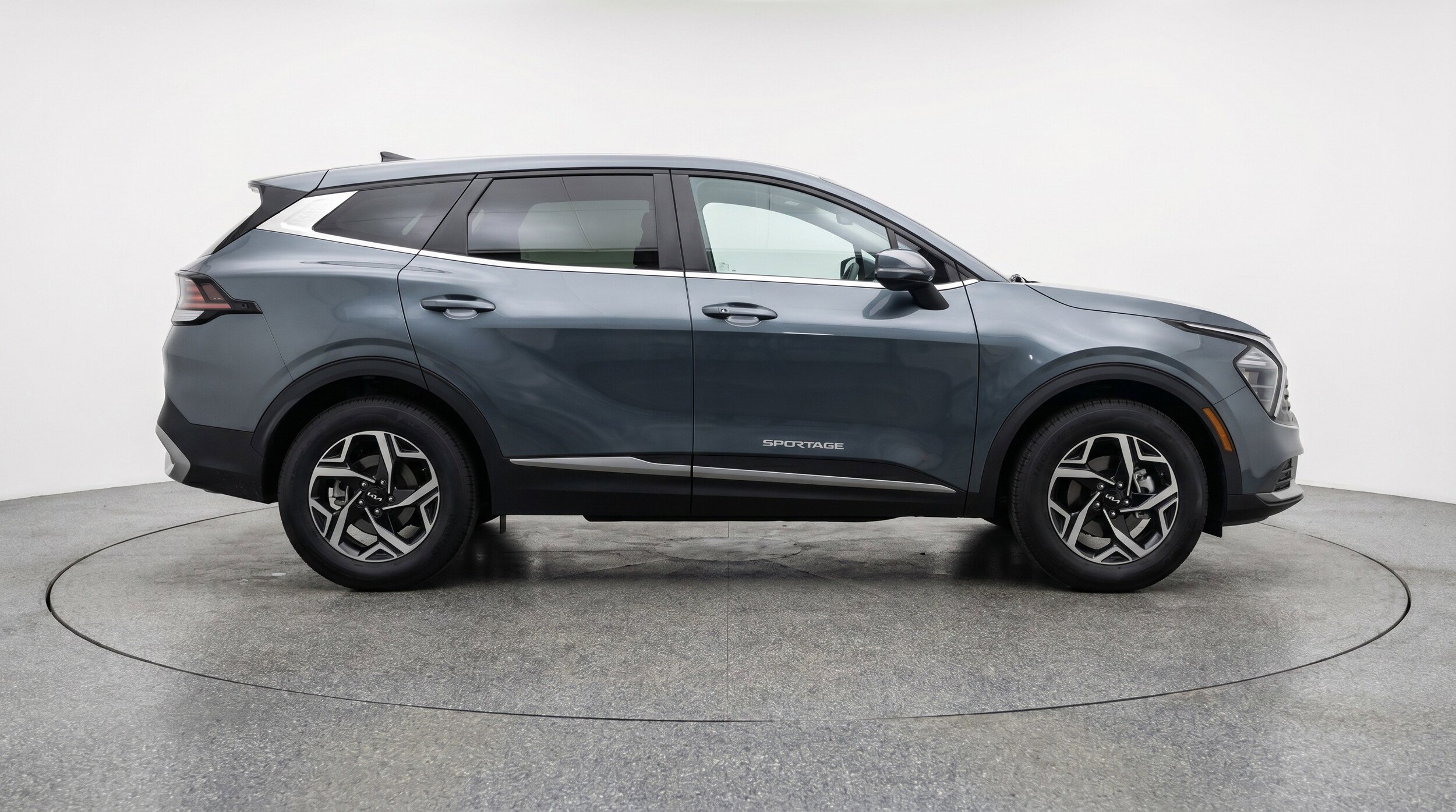 Thumbnail: 2025 Kia Sportage - 11