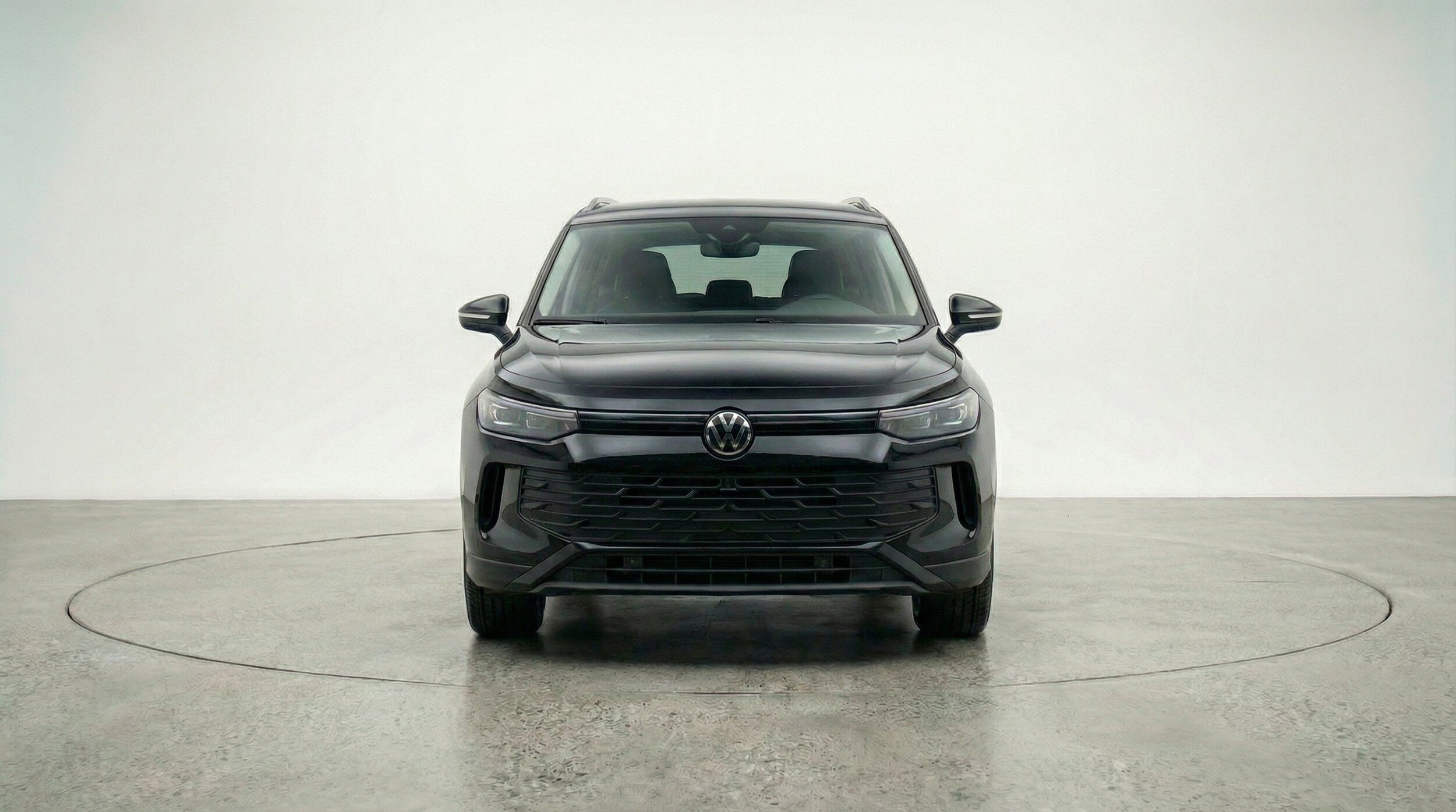 Thumbnail: 2026 Volkswagen Tiguan - 2
