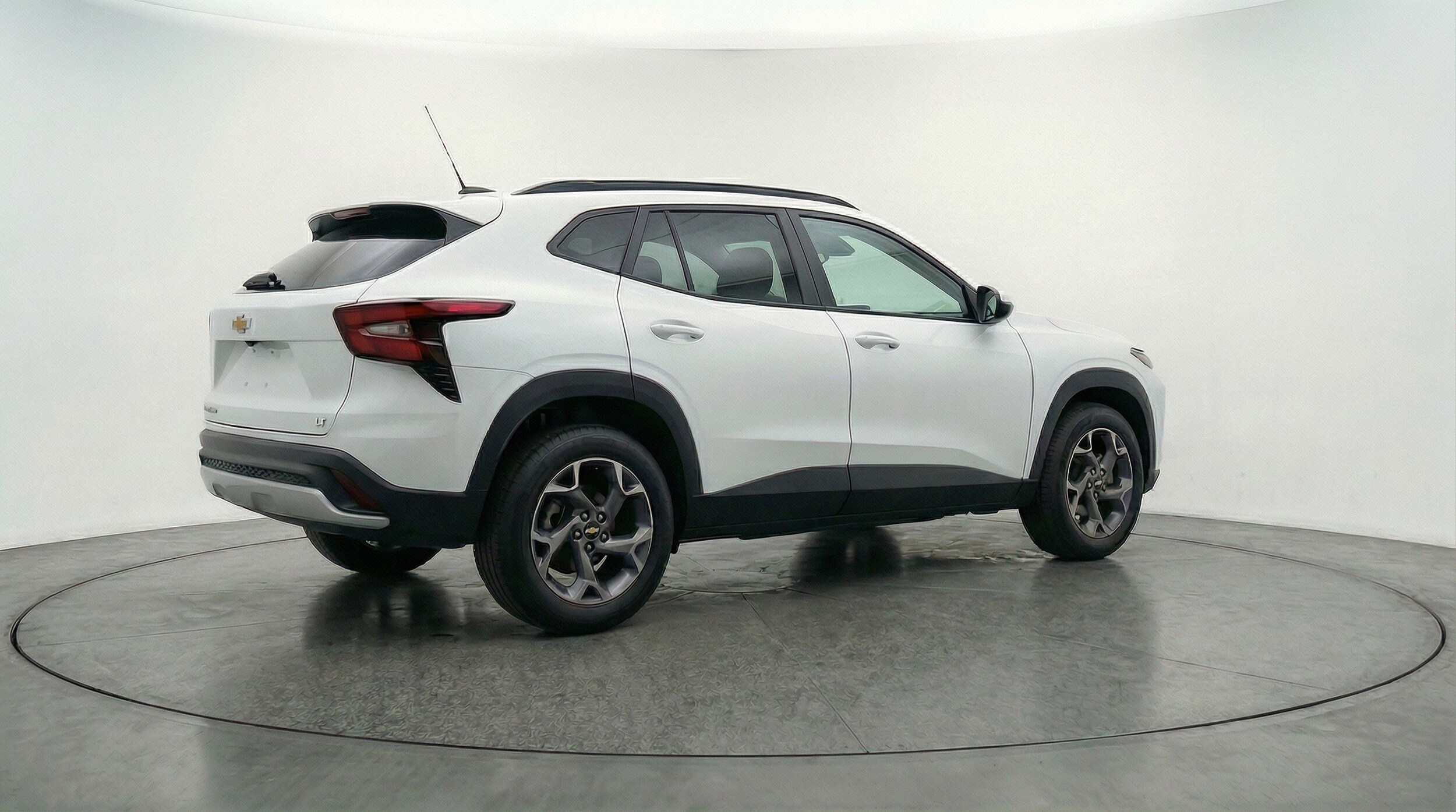 Thumbnail: 2025 Chevrolet Trax - 9