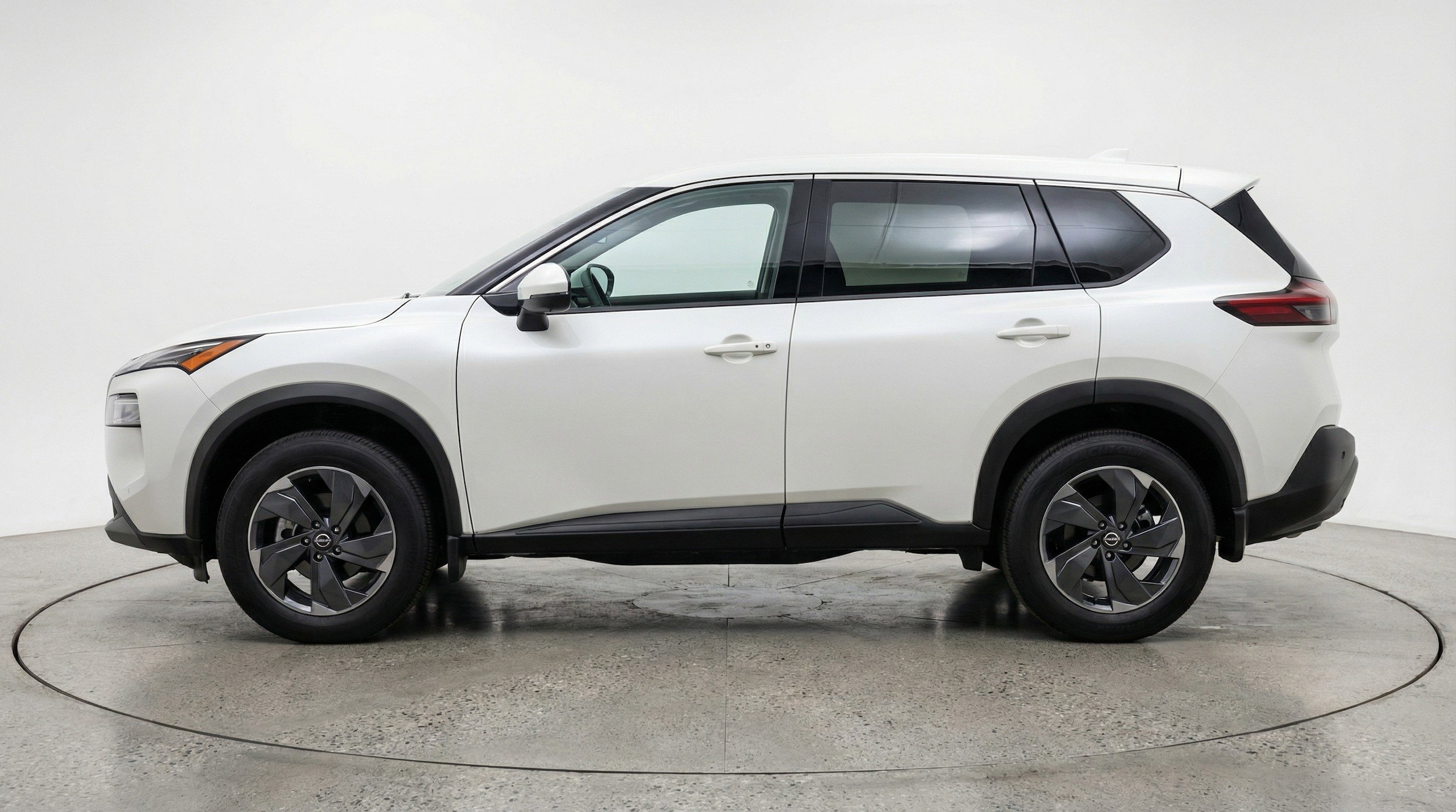 Thumbnail: 2025 Nissan Rogue - 5