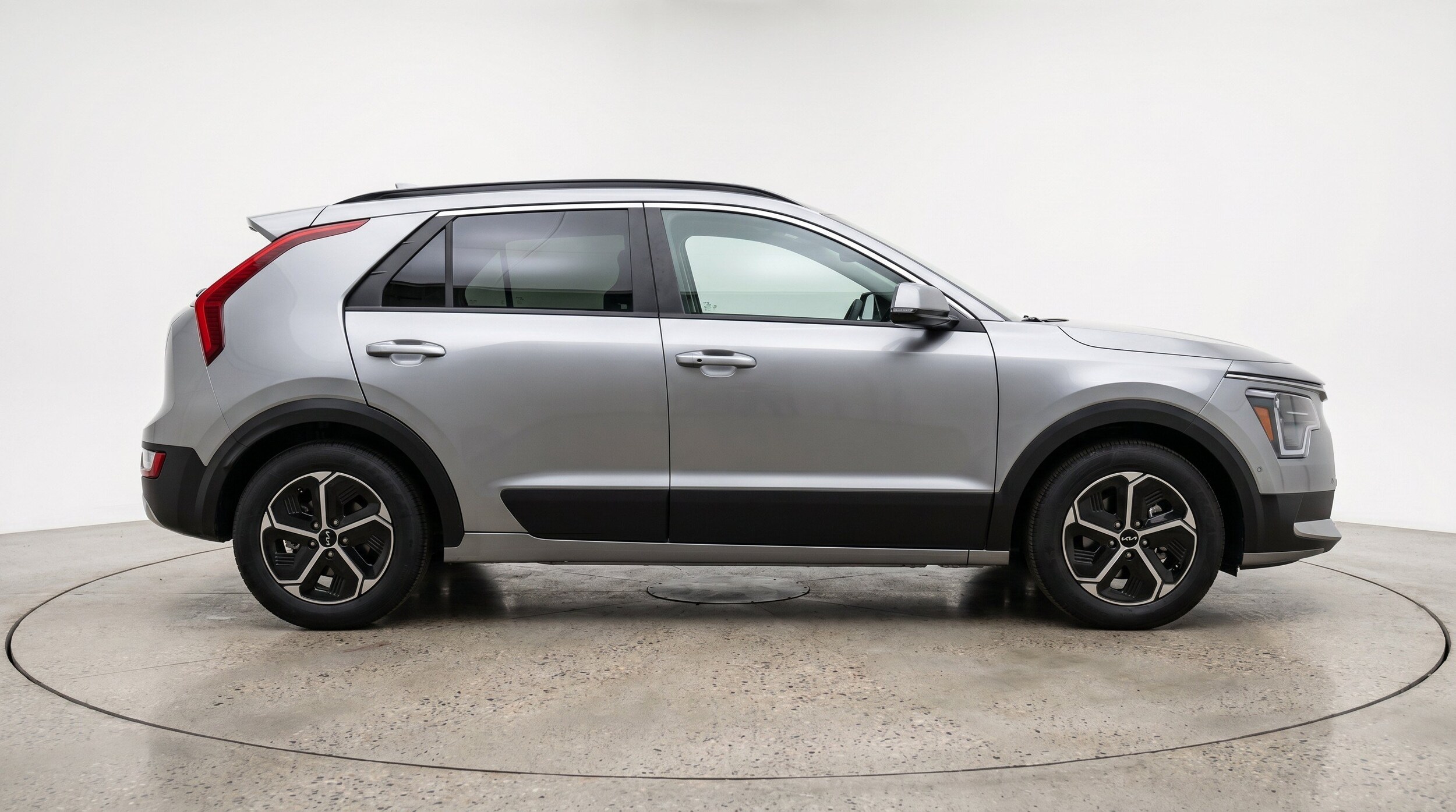 Thumbnail: 2026 Kia Niro - 11
