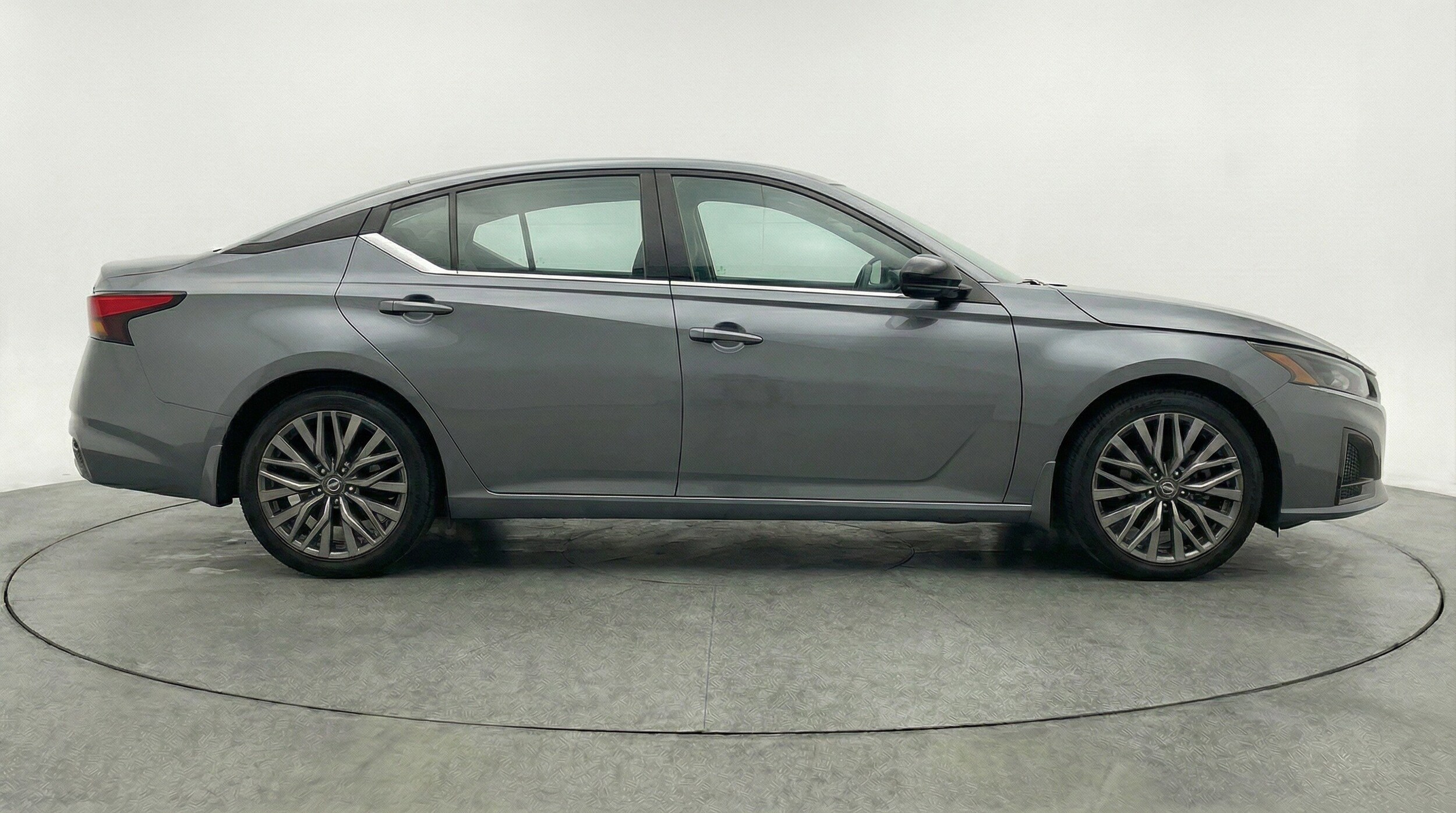 Thumbnail: 2025 Nissan Altima - 11