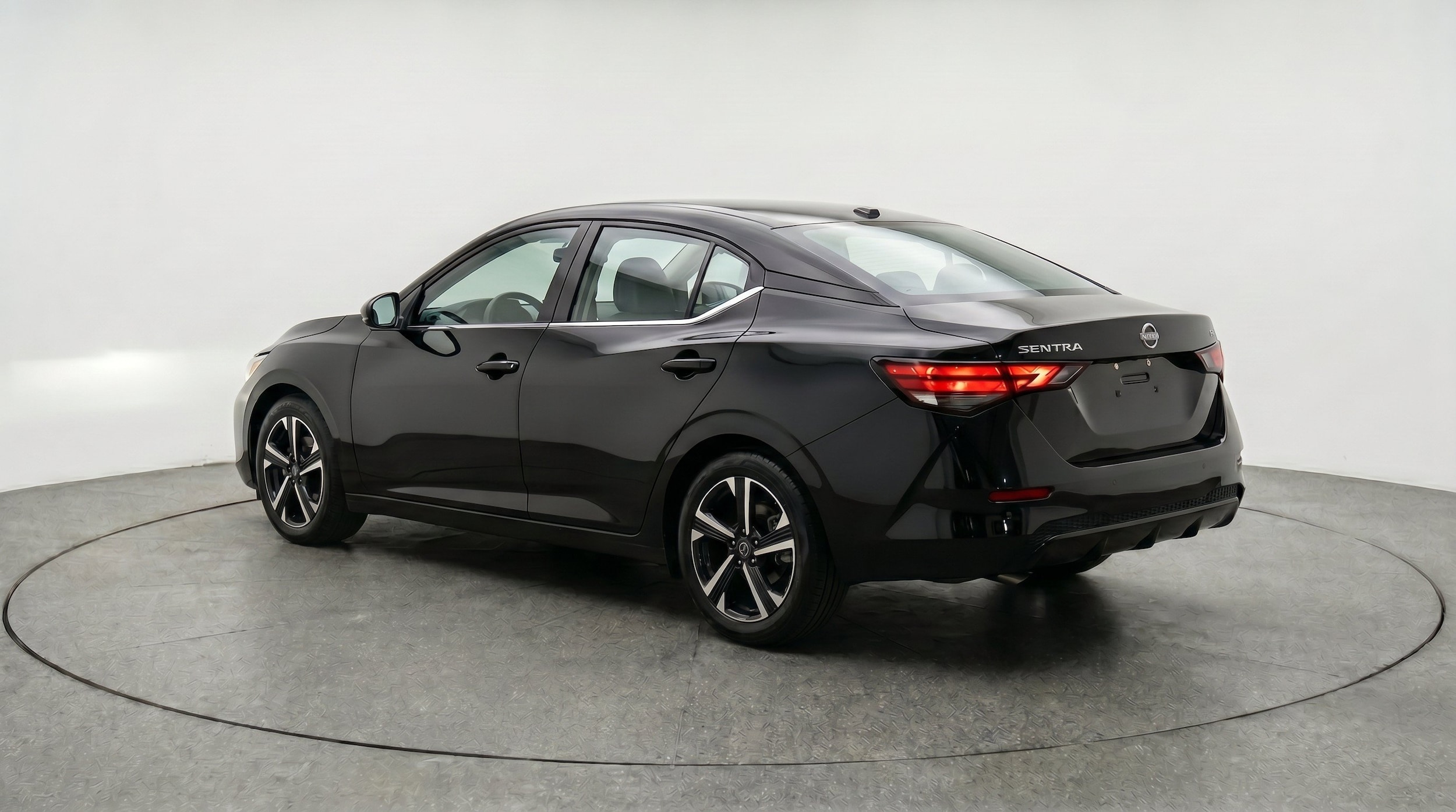 Thumbnail: 2025 Nissan Sentra - 6