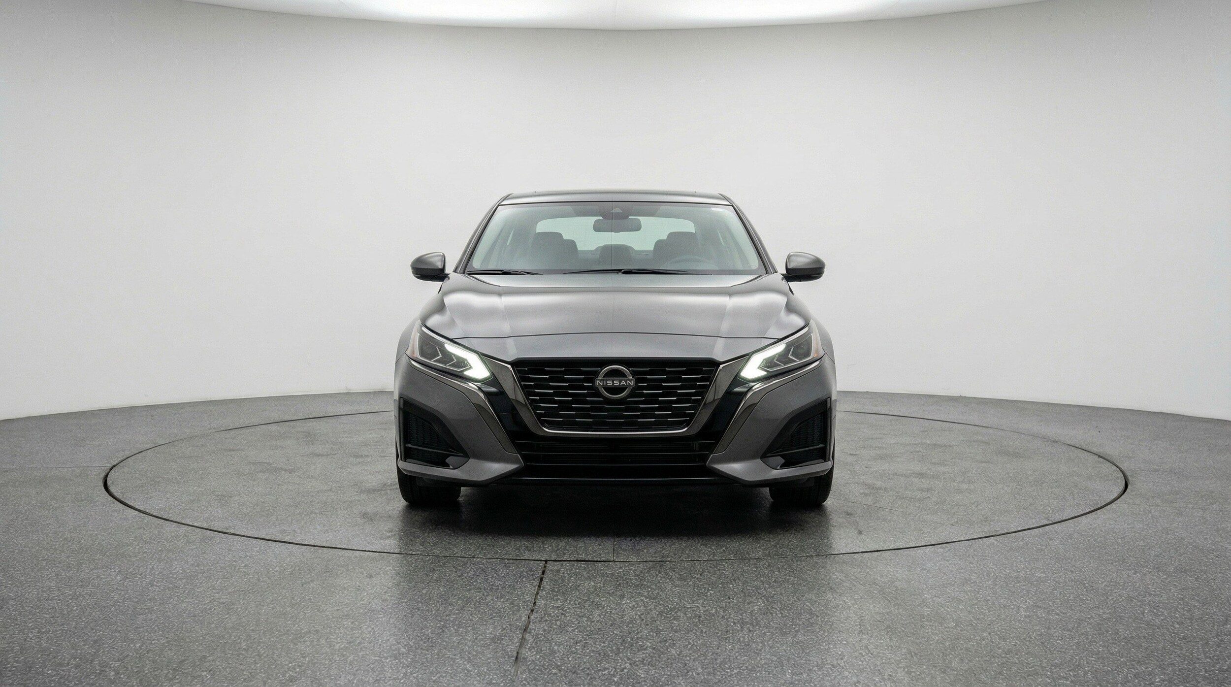 Thumbnail: 2025 Nissan Altima - 2