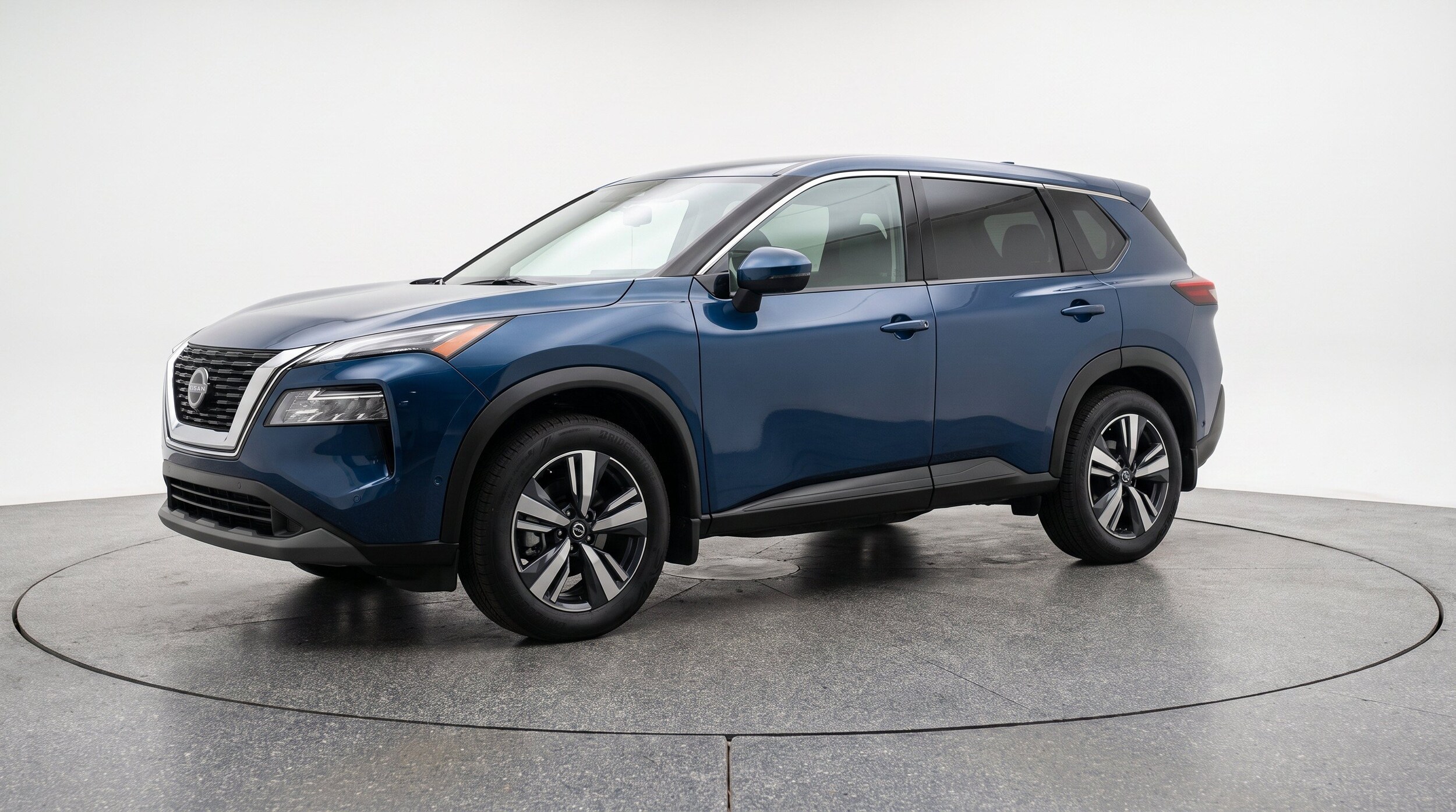 Thumbnail: 2026 Nissan Rogue - 3