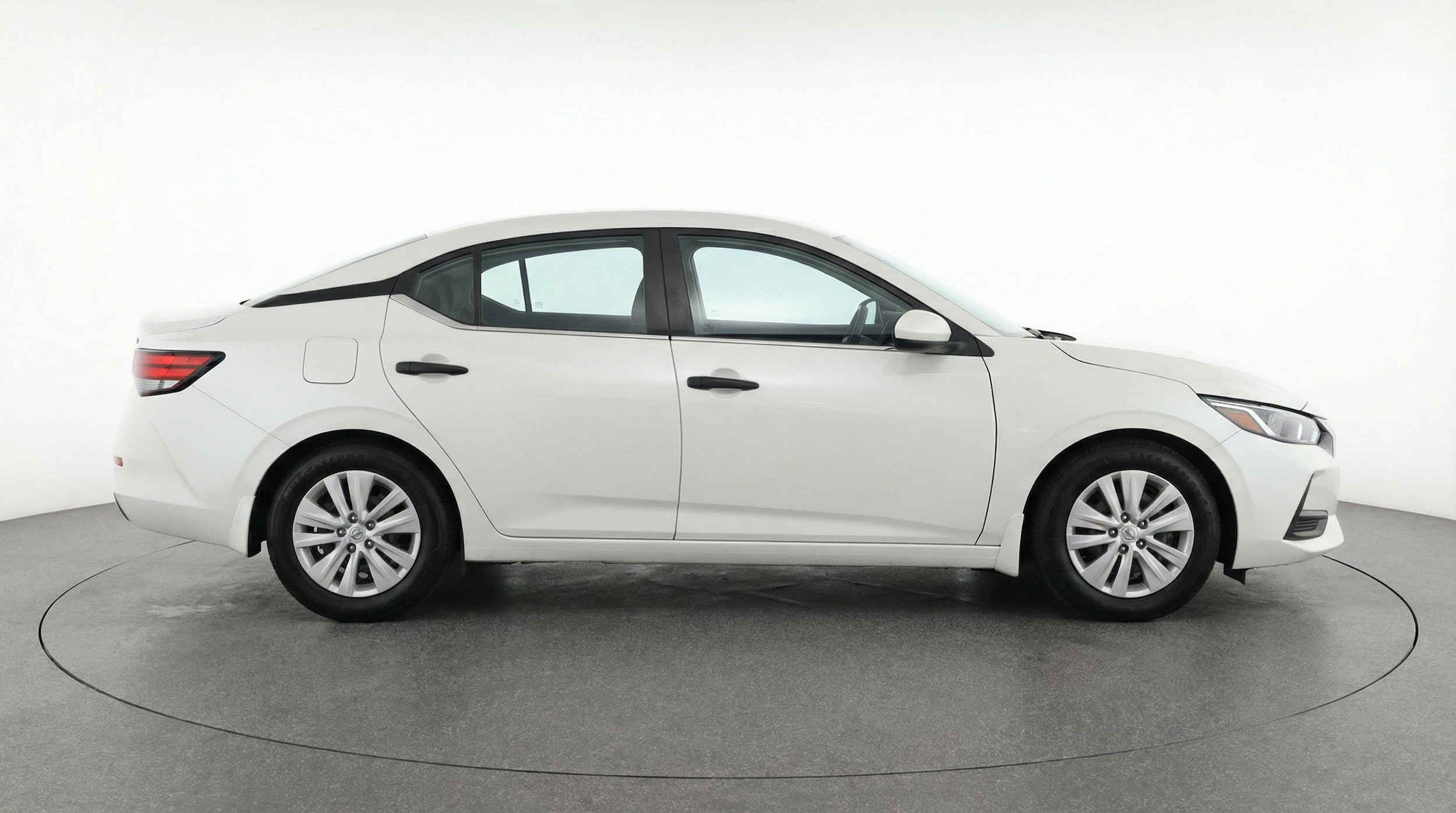 Thumbnail: 2025 Nissan Sentra - 11