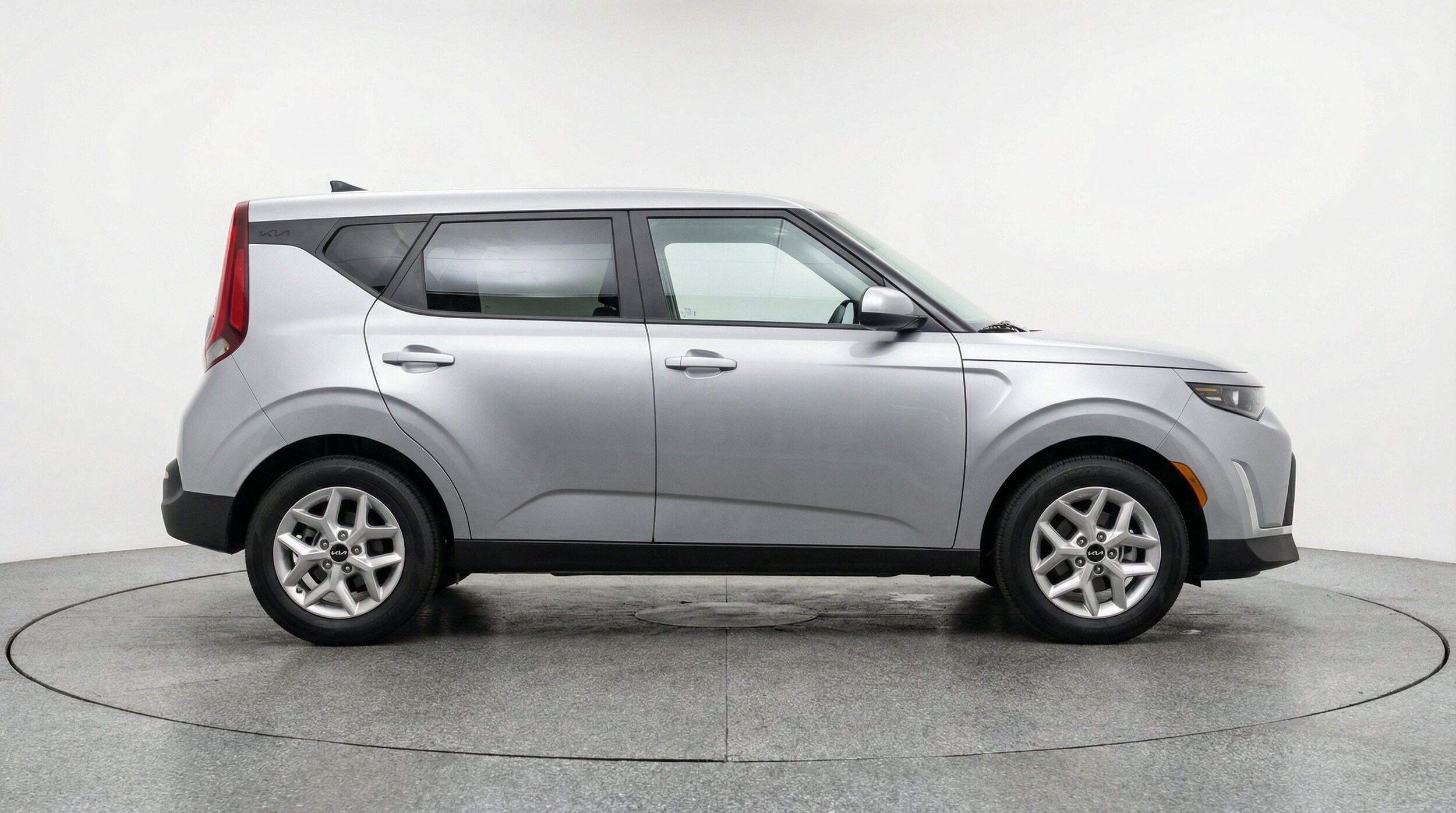 Thumbnail: 2025 Kia Soul - 10