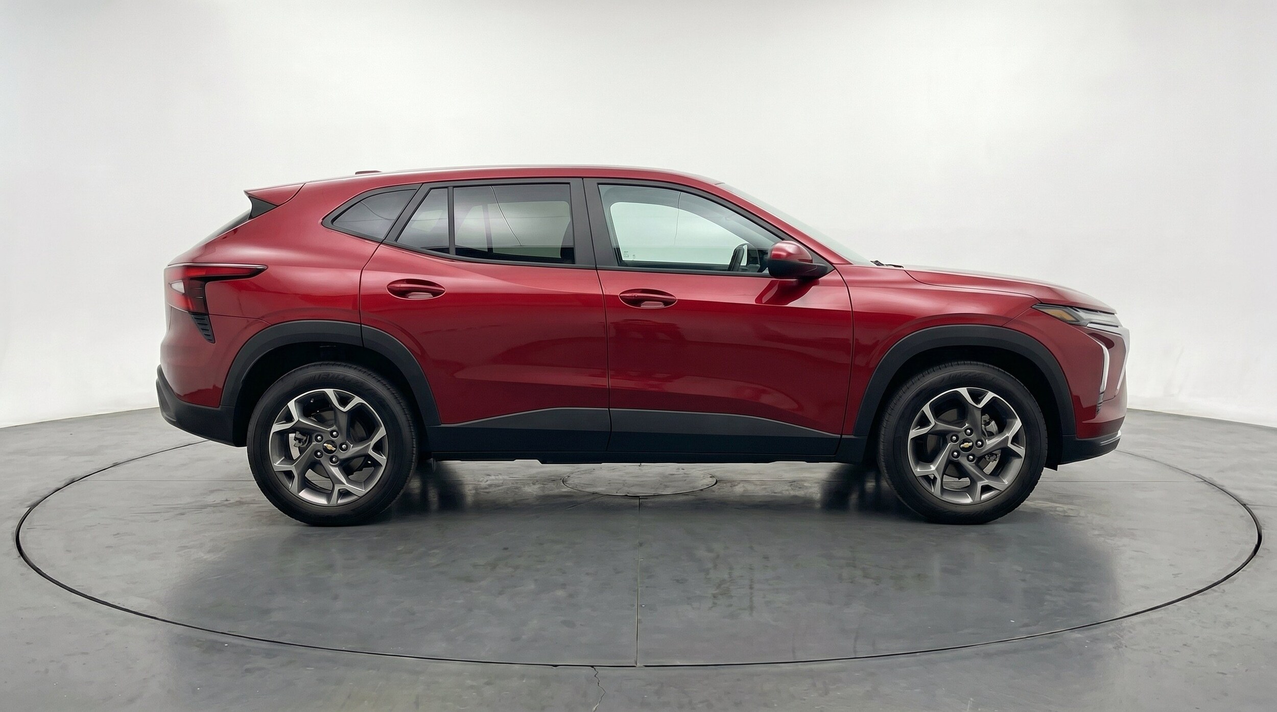 Thumbnail: 2025 Chevrolet Trax - 11