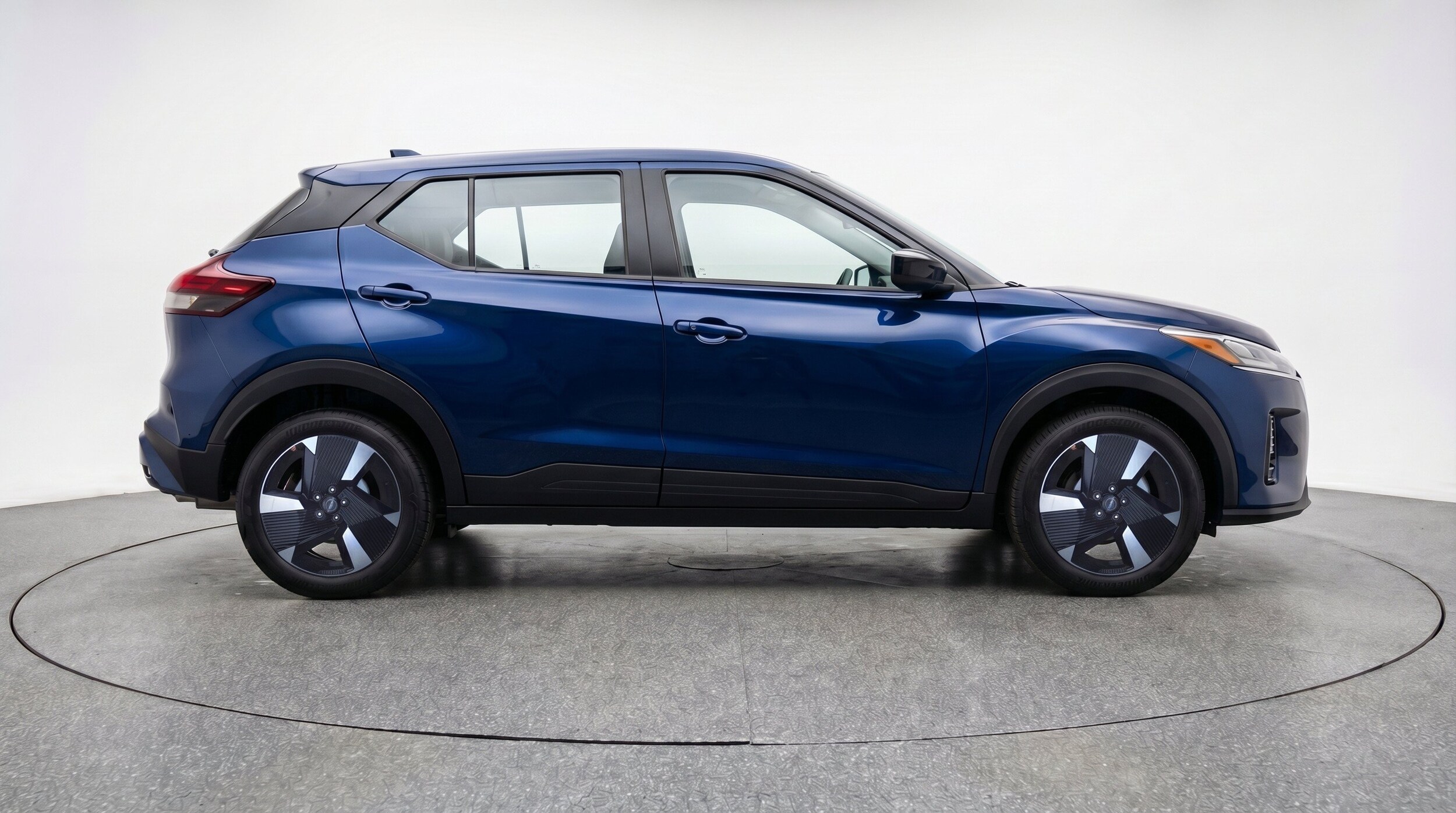 Thumbnail: 2026 Nissan Kicks - 11