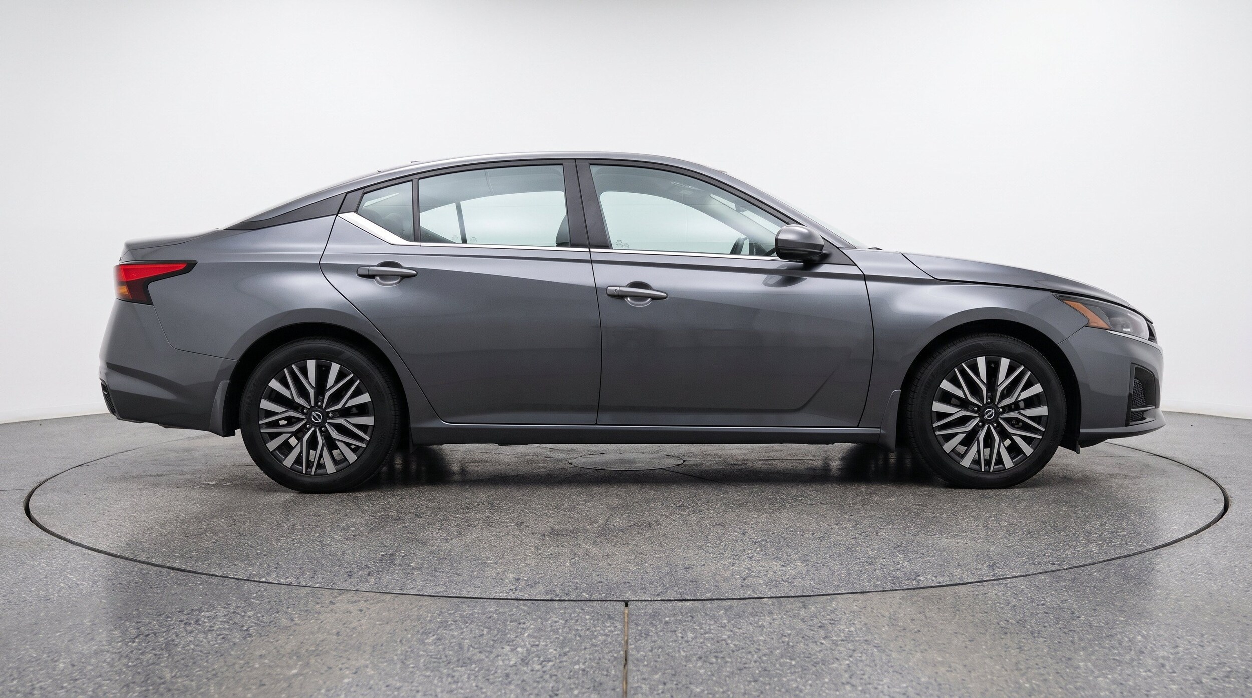 Thumbnail: 2026 Nissan Altima - 10