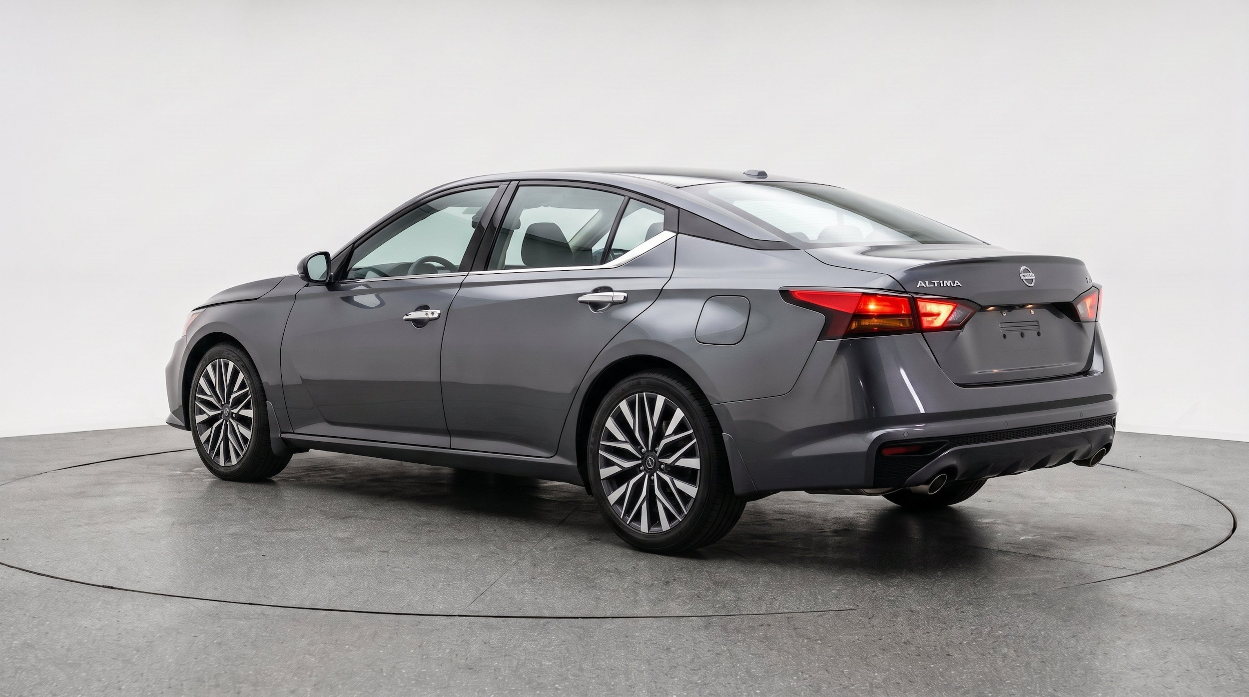 Thumbnail: 2025 Nissan Altima - 6