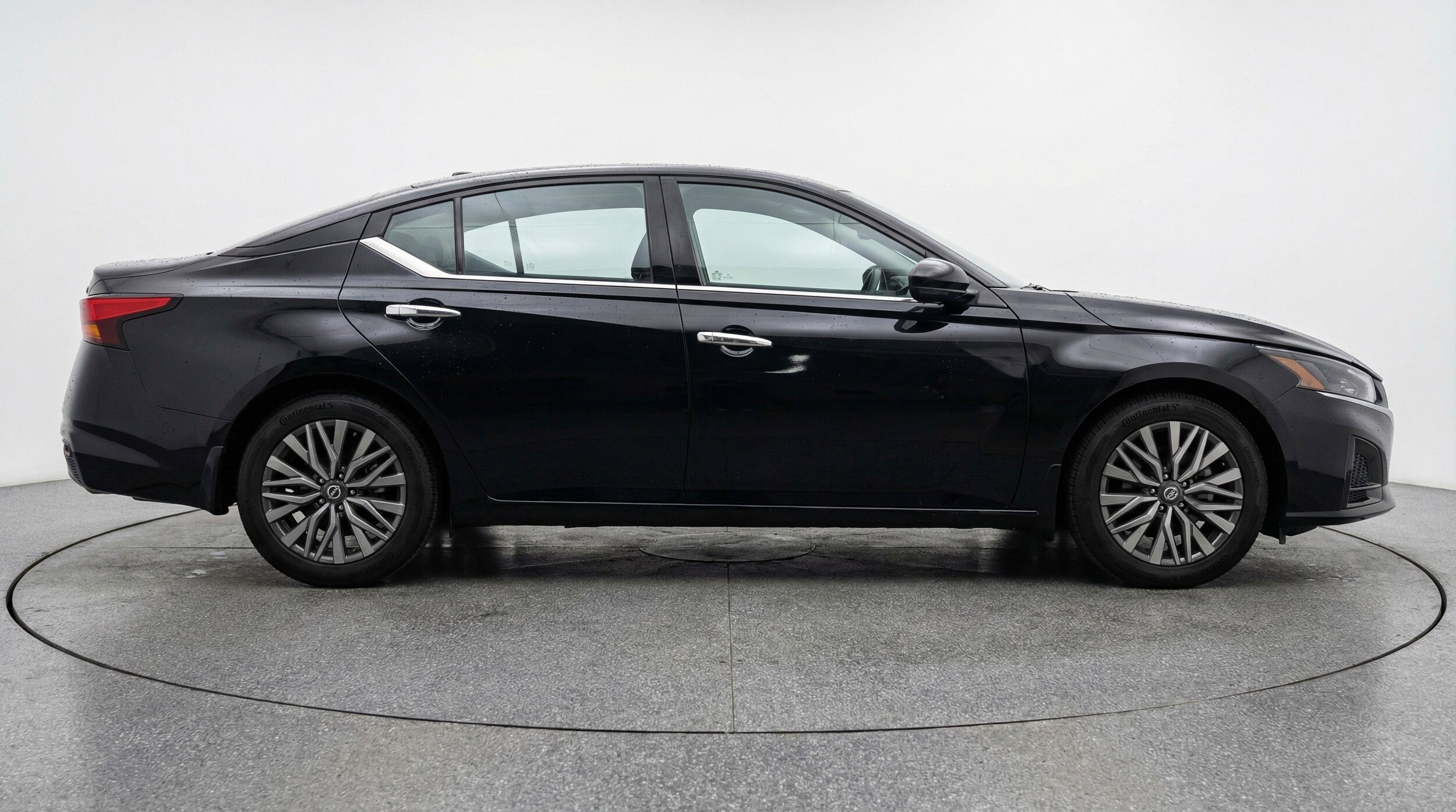 Thumbnail: 2025 Nissan Altima - 11