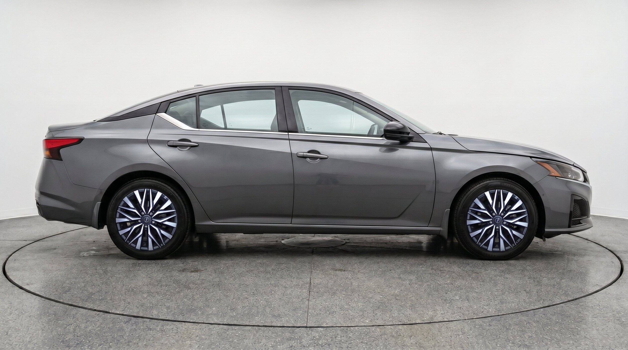 Thumbnail: 2025 Nissan Altima - 11