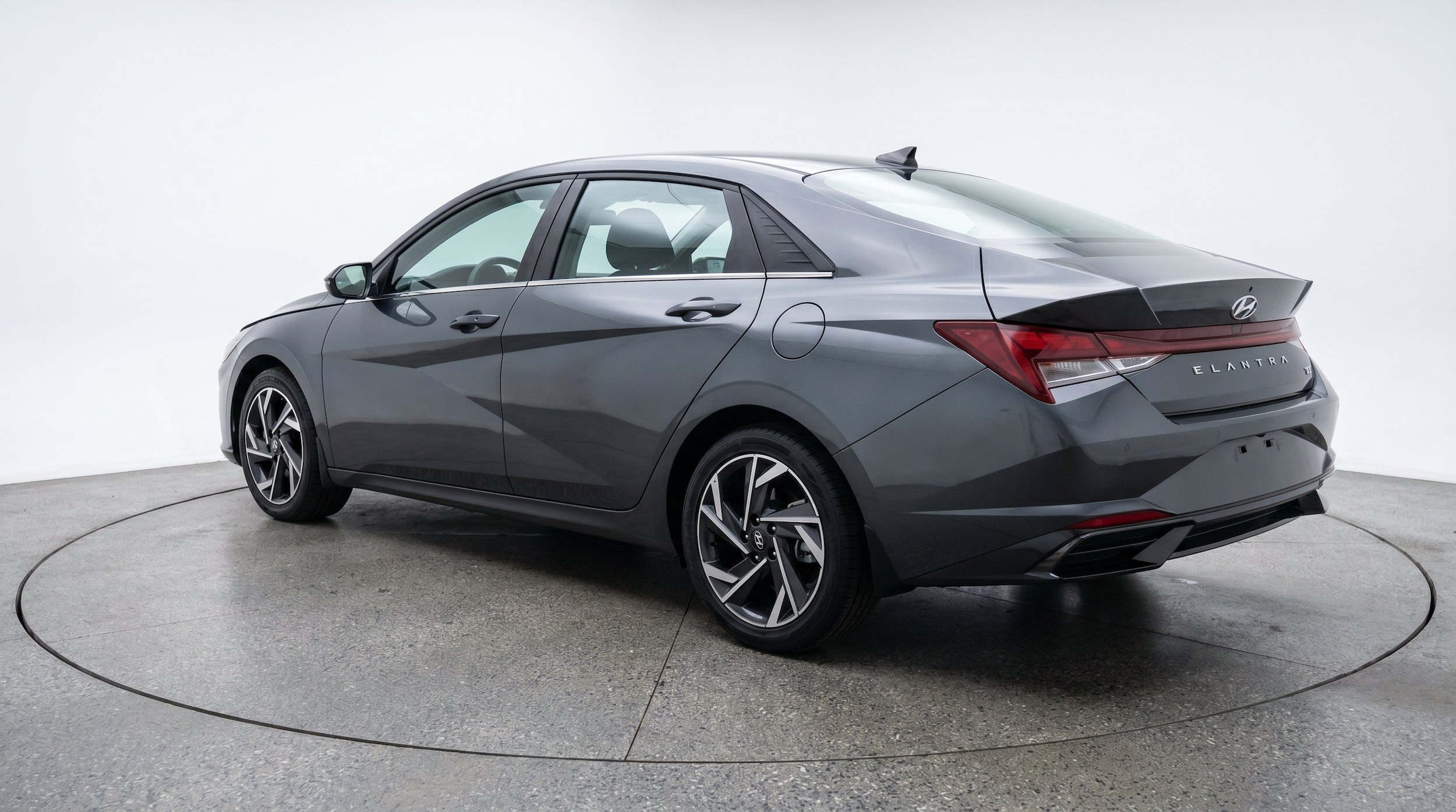 Thumbnail: 2025 Hyundai Elantra - 6