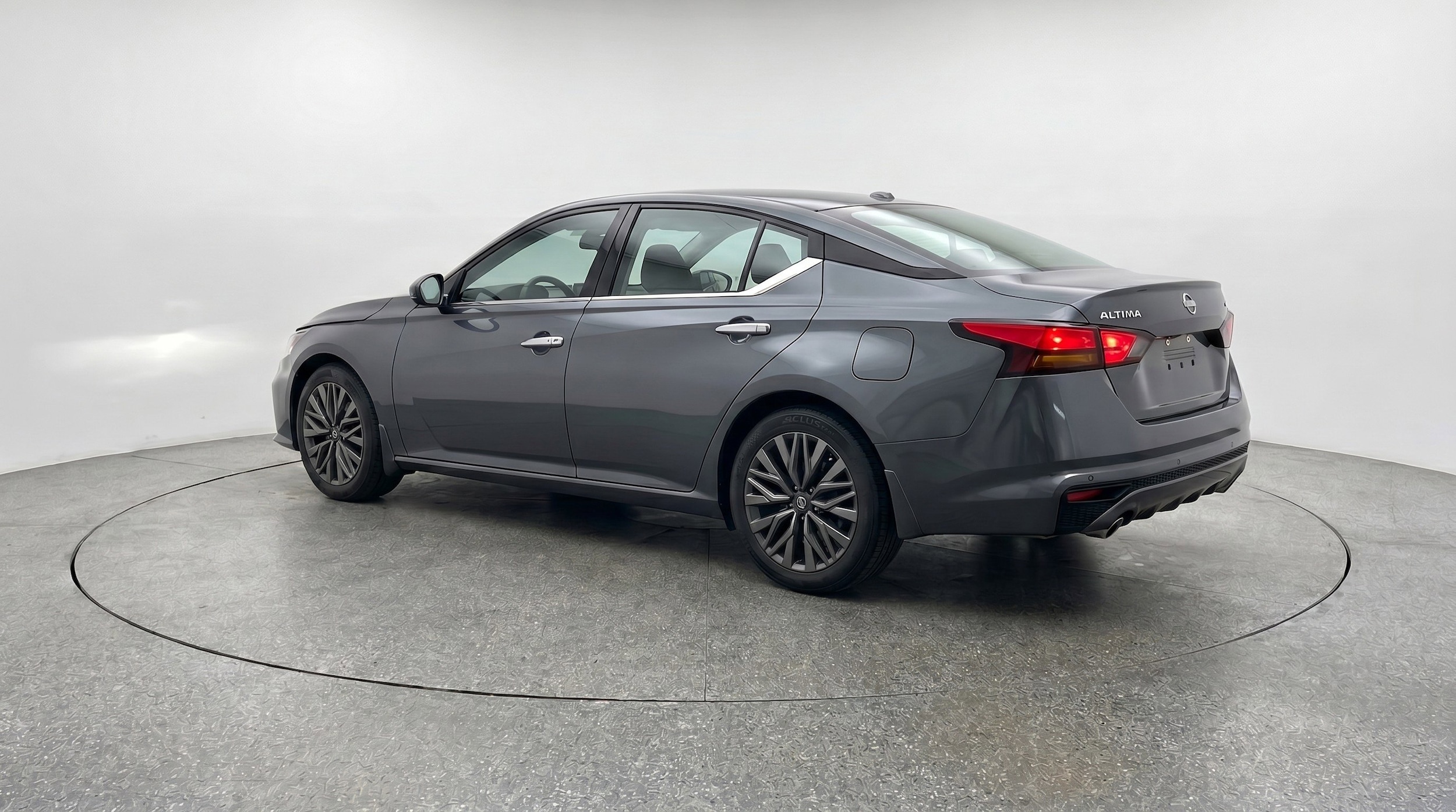 Thumbnail: 2025 Nissan Altima - 6
