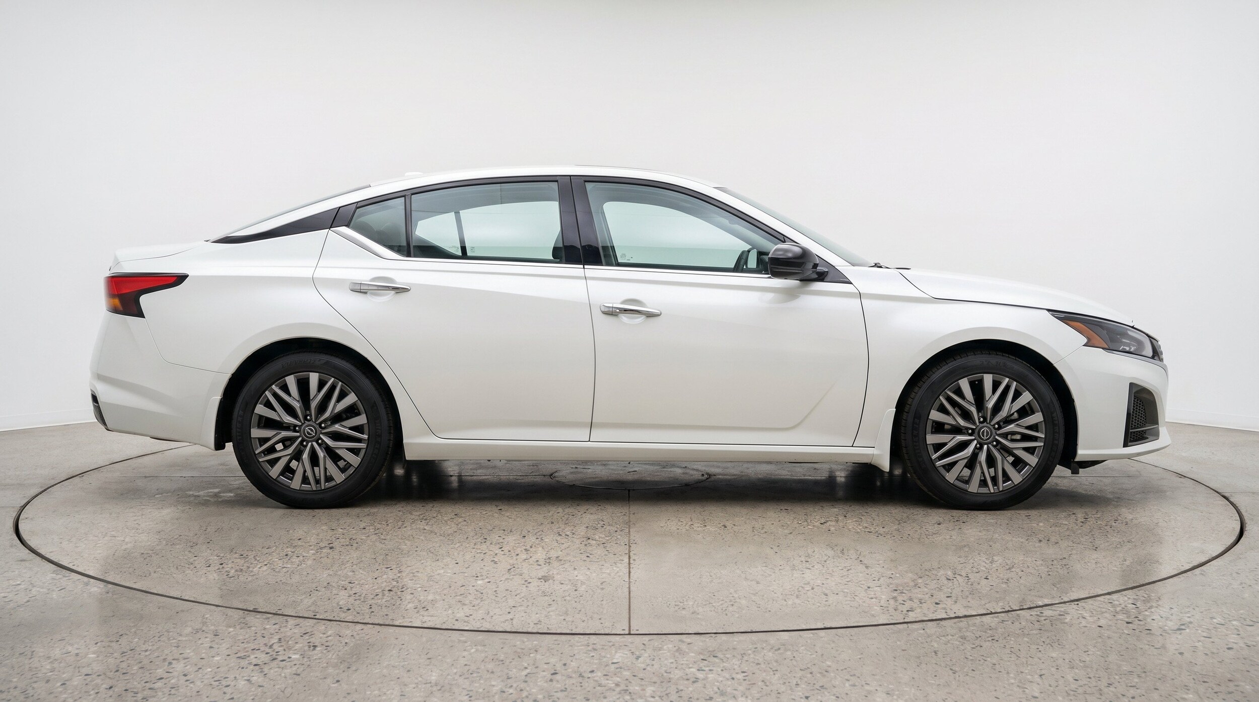 Thumbnail: 2025 Nissan Altima - 11