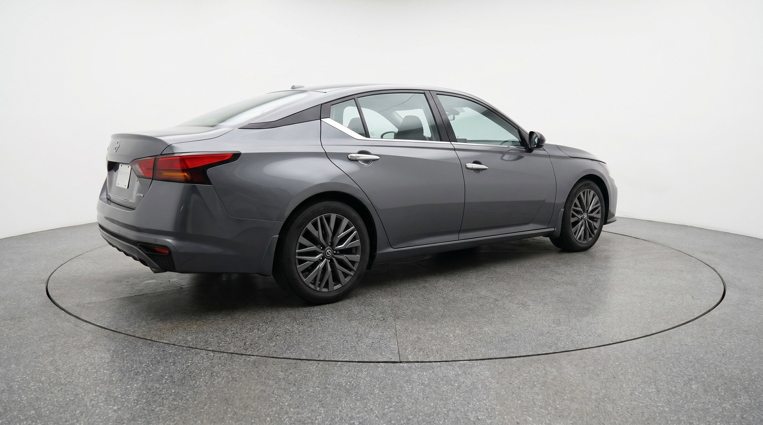 Thumbnail: 2025 Nissan Altima - 9