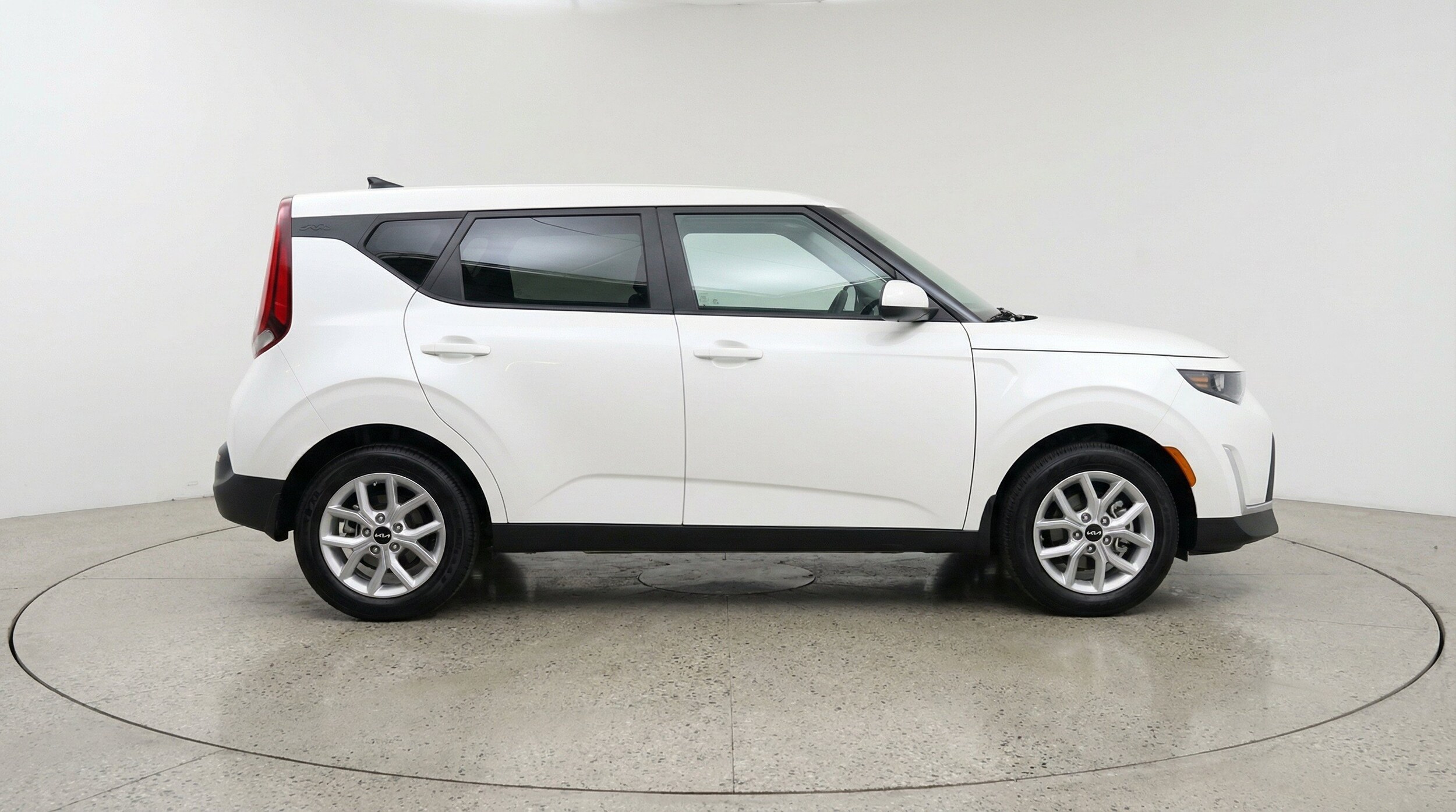 Thumbnail: 2025 Kia Soul - 11