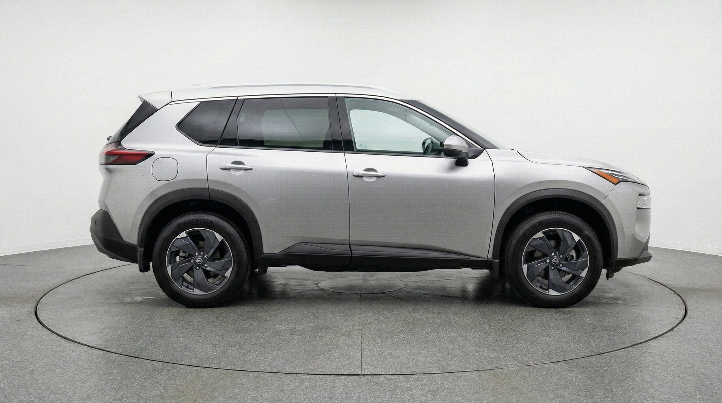 Thumbnail: 2025 Nissan Rogue - 11