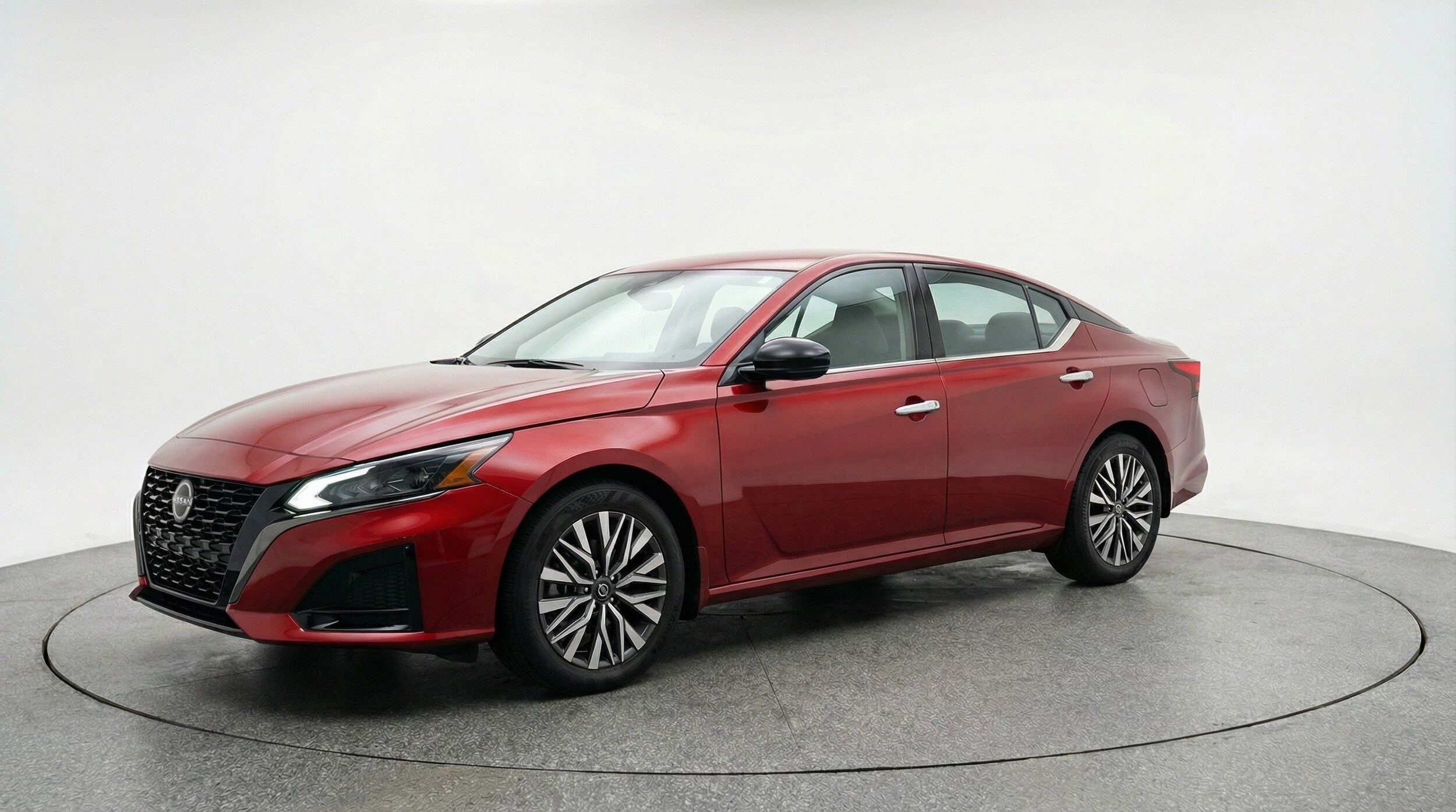 Thumbnail: 2025 Nissan Altima - 3