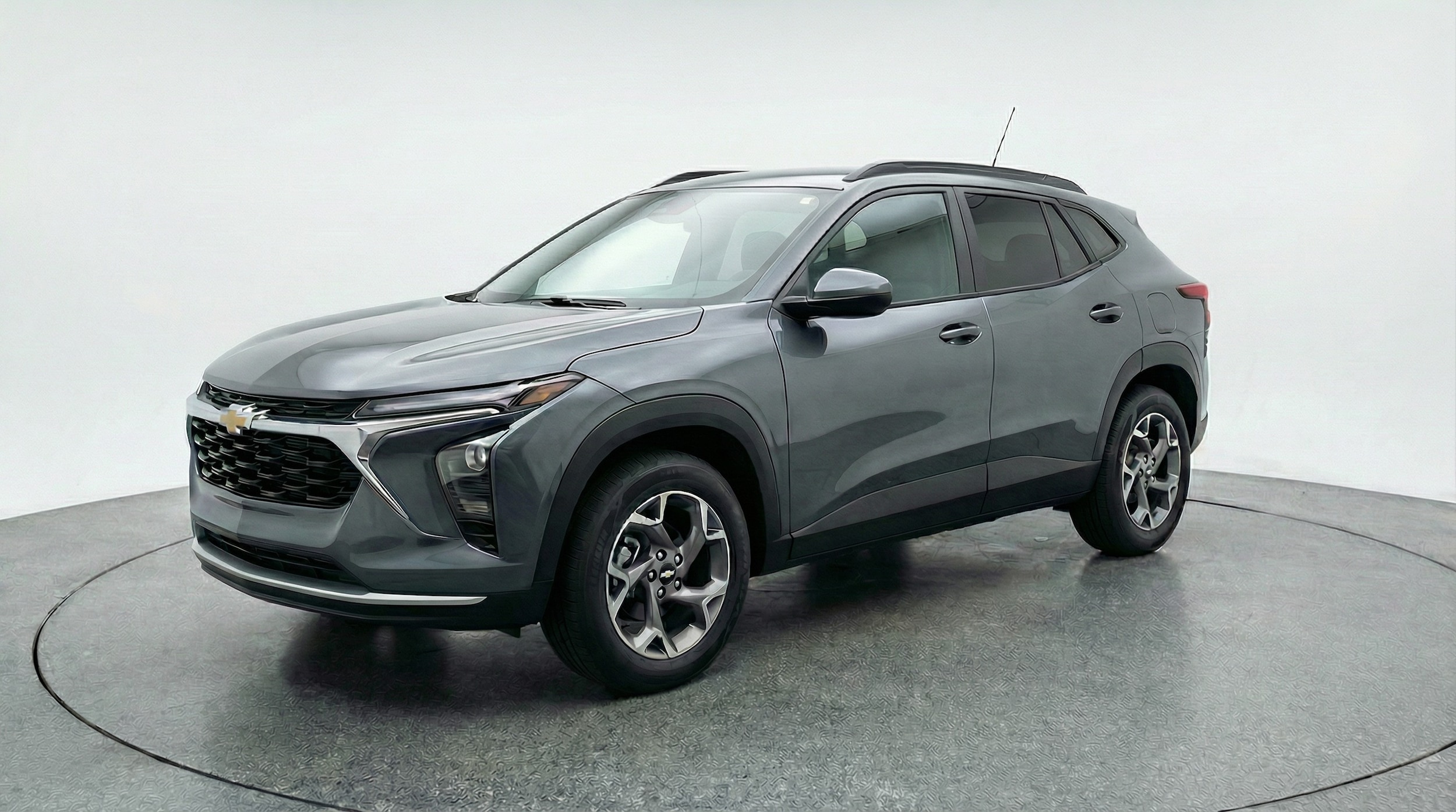 Thumbnail: 2025 Chevrolet Trax - 3