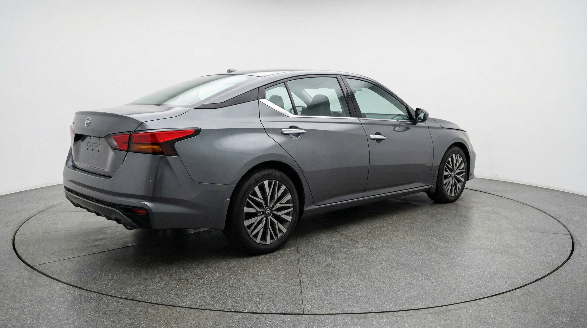 Thumbnail: 2025 Nissan Altima - 9
