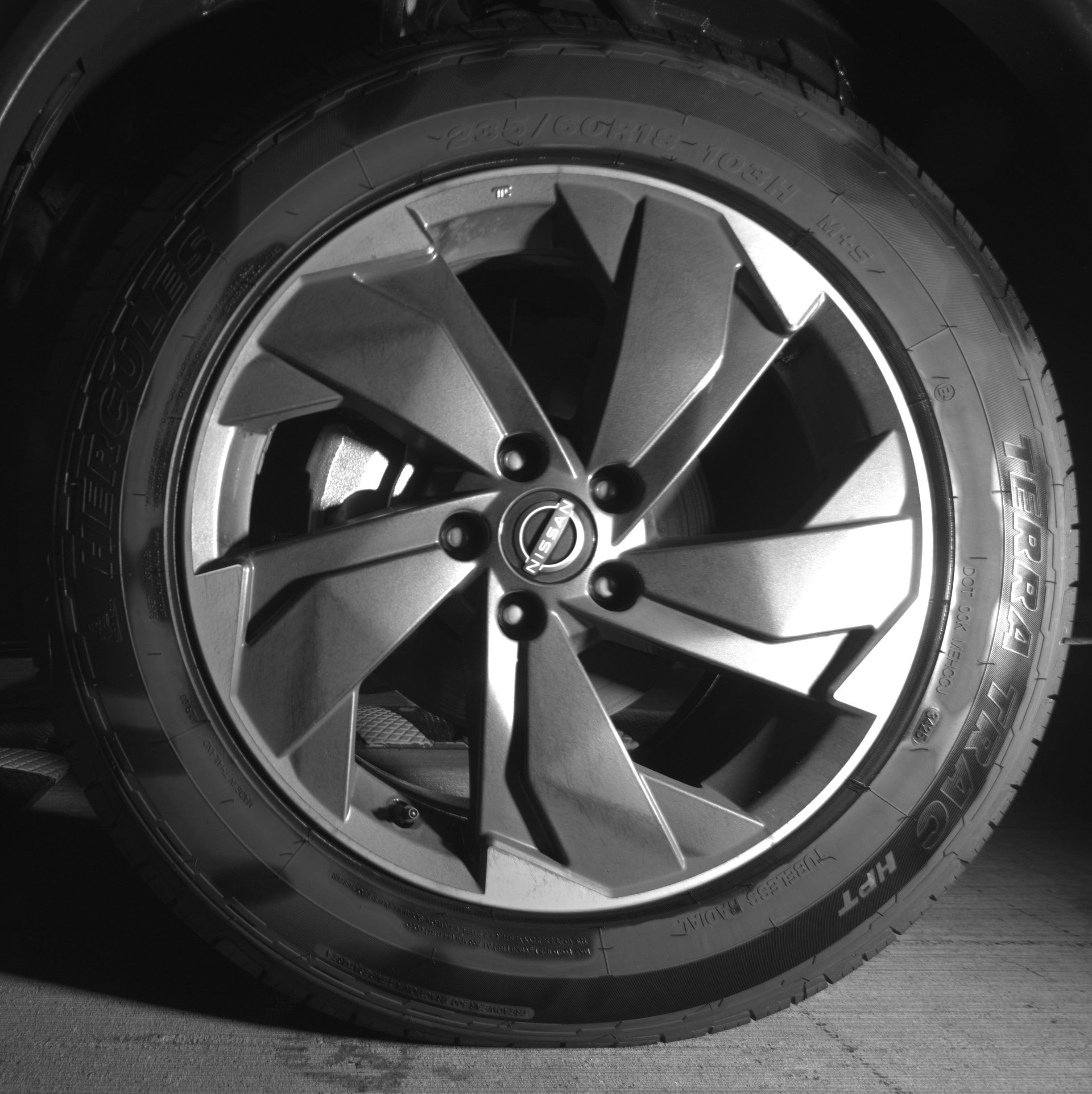 Thumbnail: 2025 Nissan Rogue - 12