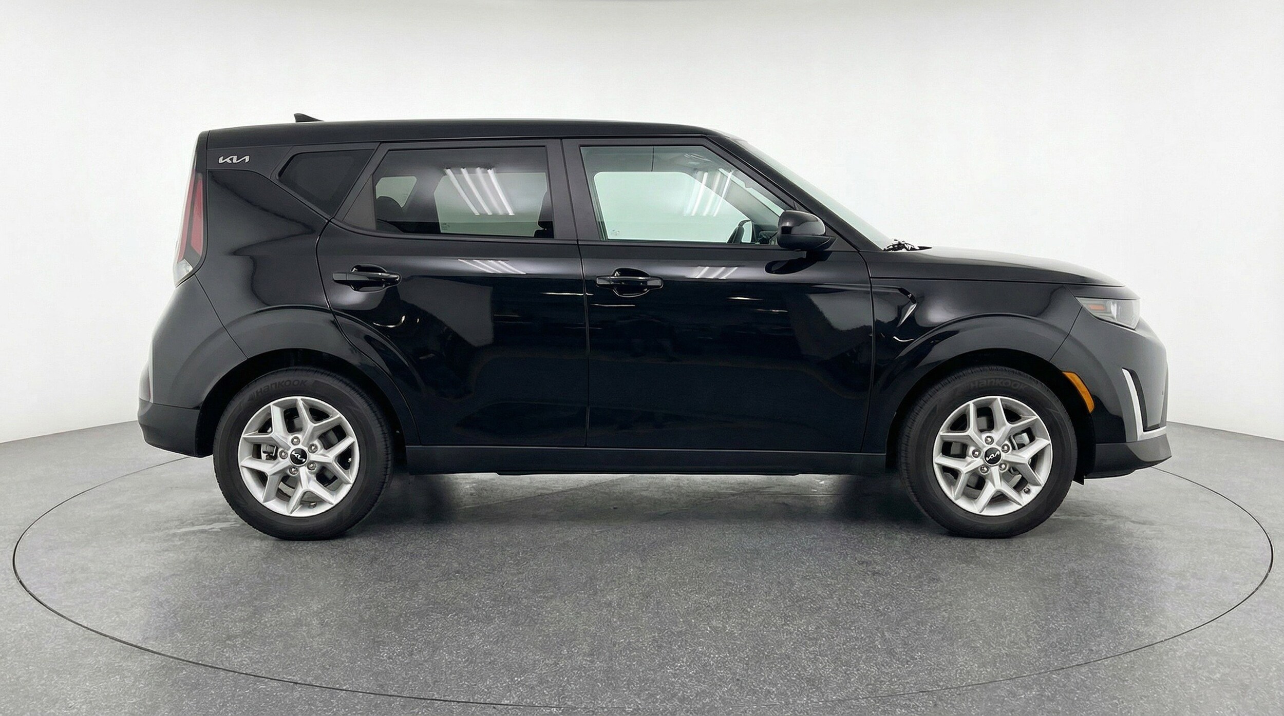 Thumbnail: 2025 Kia Soul - 11