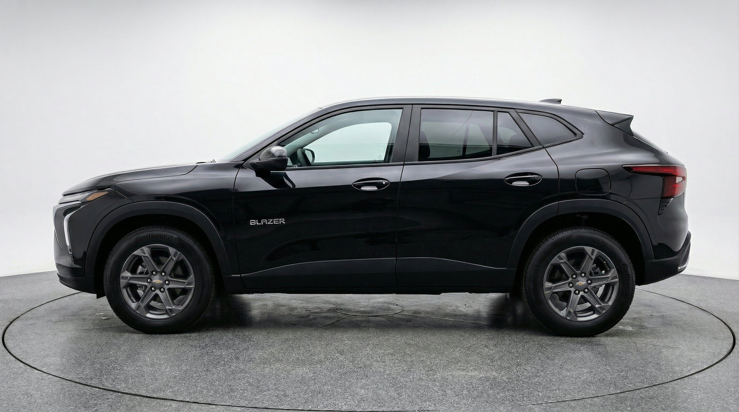 Thumbnail: 2025 Chevrolet Blazer - 5