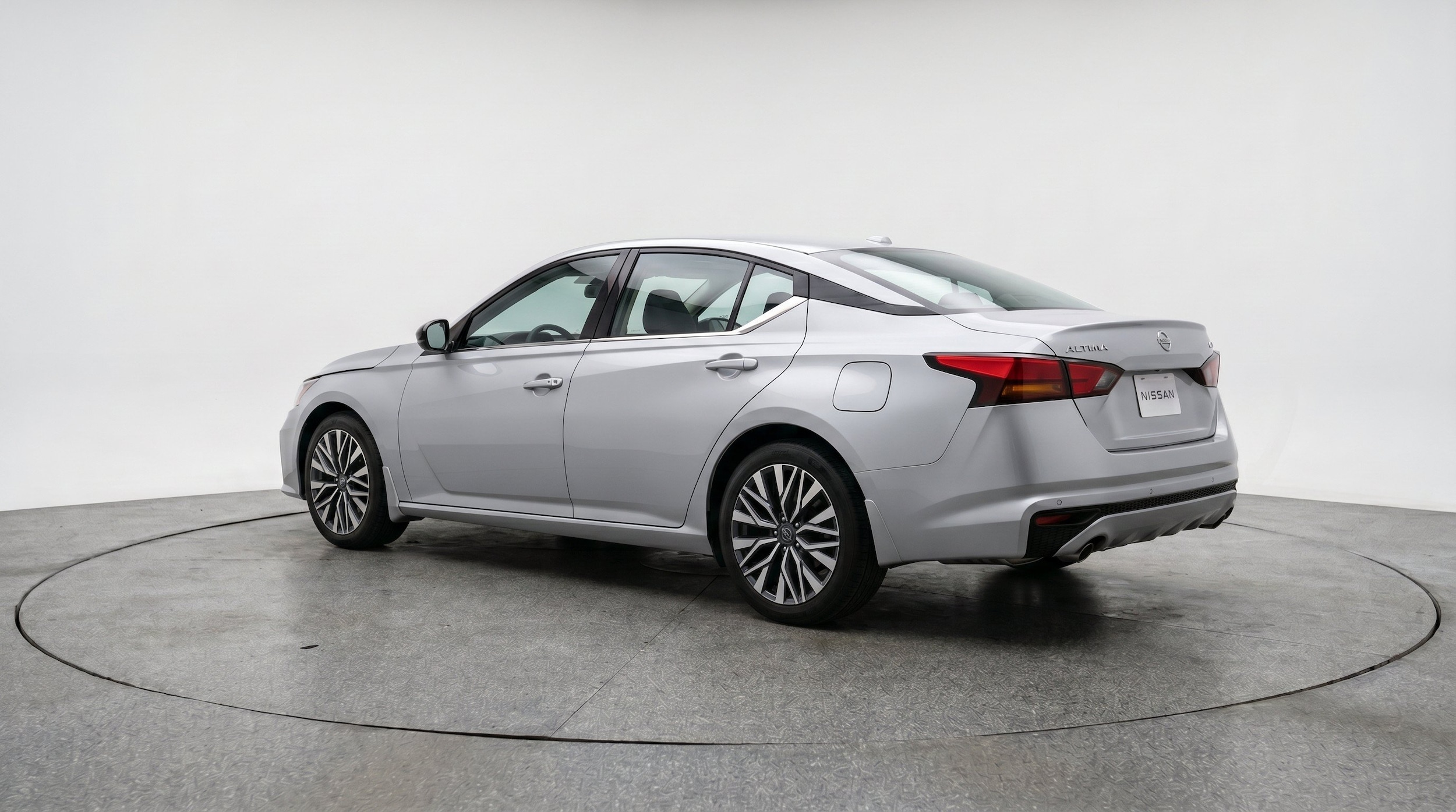Thumbnail: 2025 Nissan Altima - 6