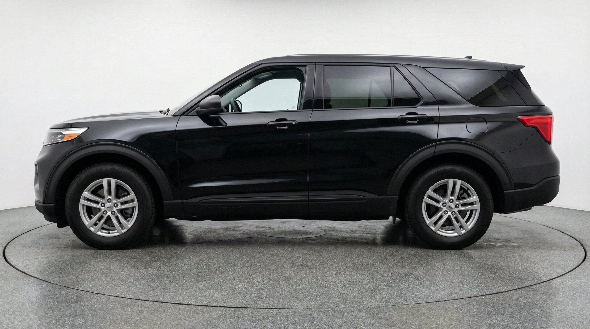 Thumbnail: 2024 Ford Explorer - 5