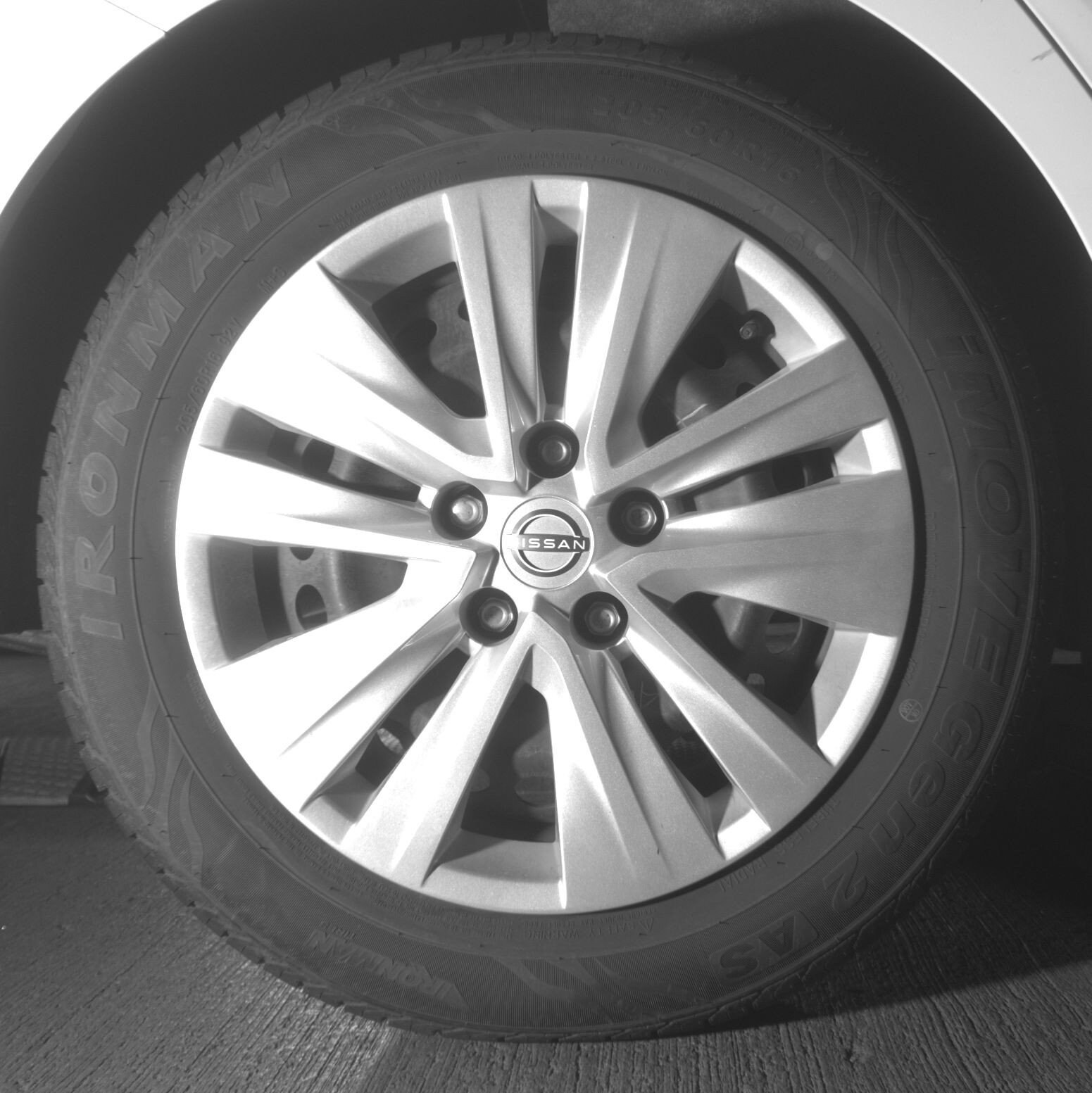 Thumbnail: 2025 Nissan Sentra - 15