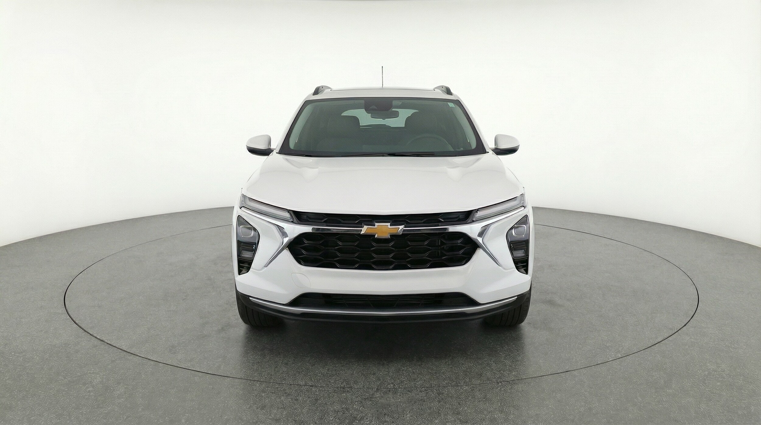 Thumbnail: 2025 Chevrolet Trax - 2
