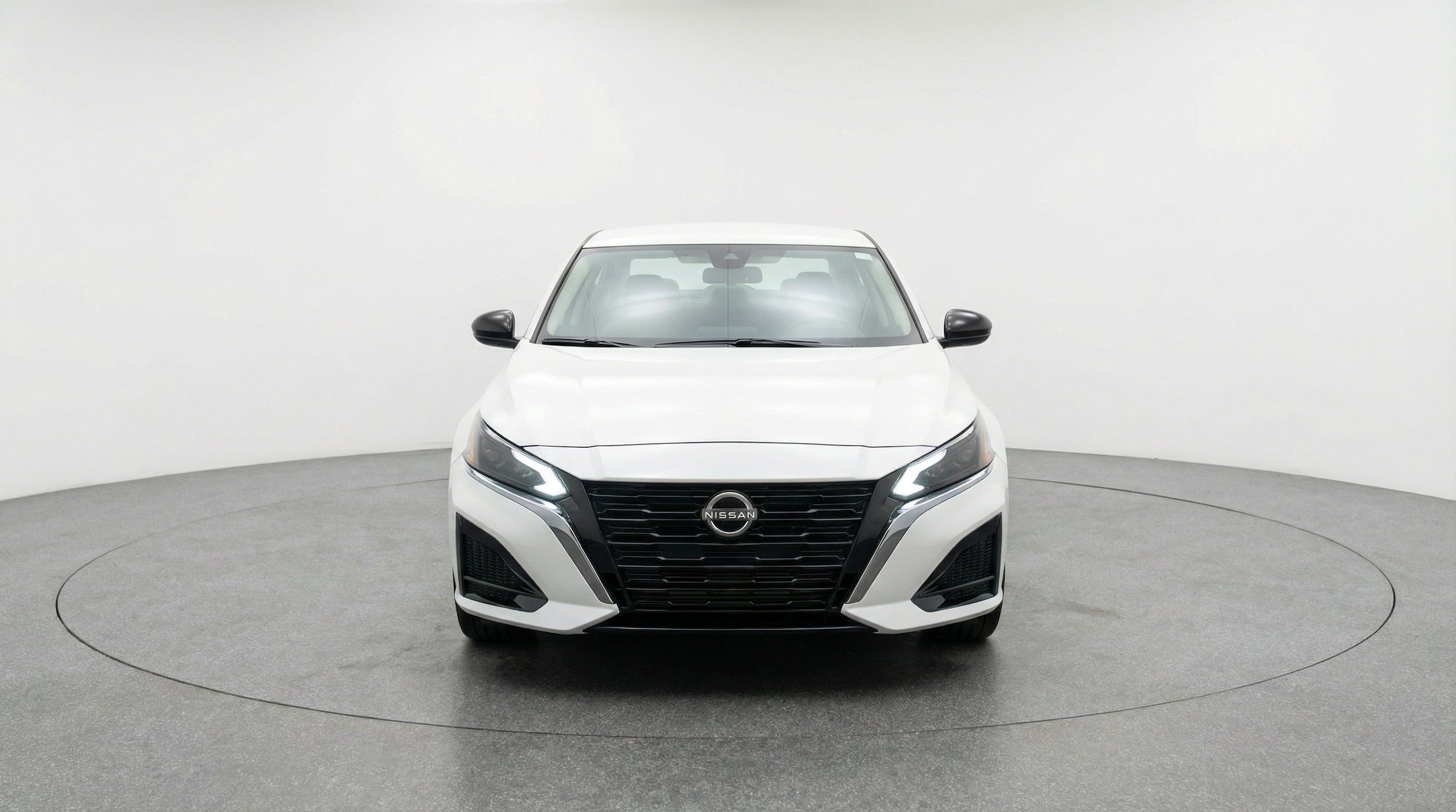Thumbnail: 2025 Nissan Altima - 2