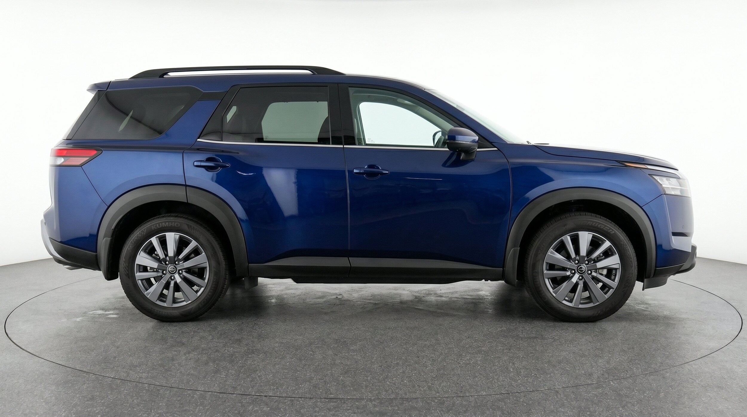 Thumbnail: 2025 Nissan Pathfinder - 11