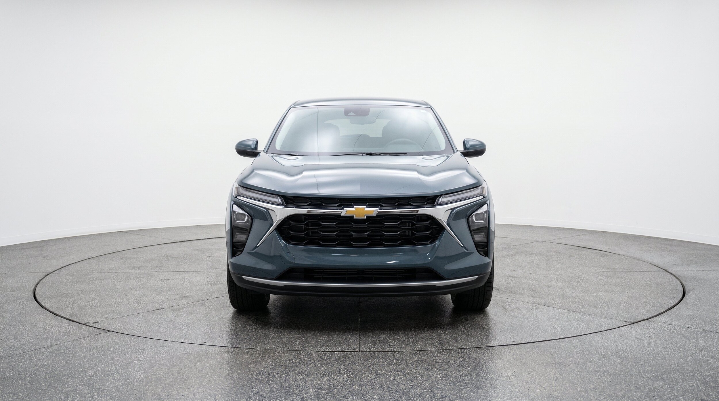 Thumbnail: 2025 Chevrolet Trax - 2