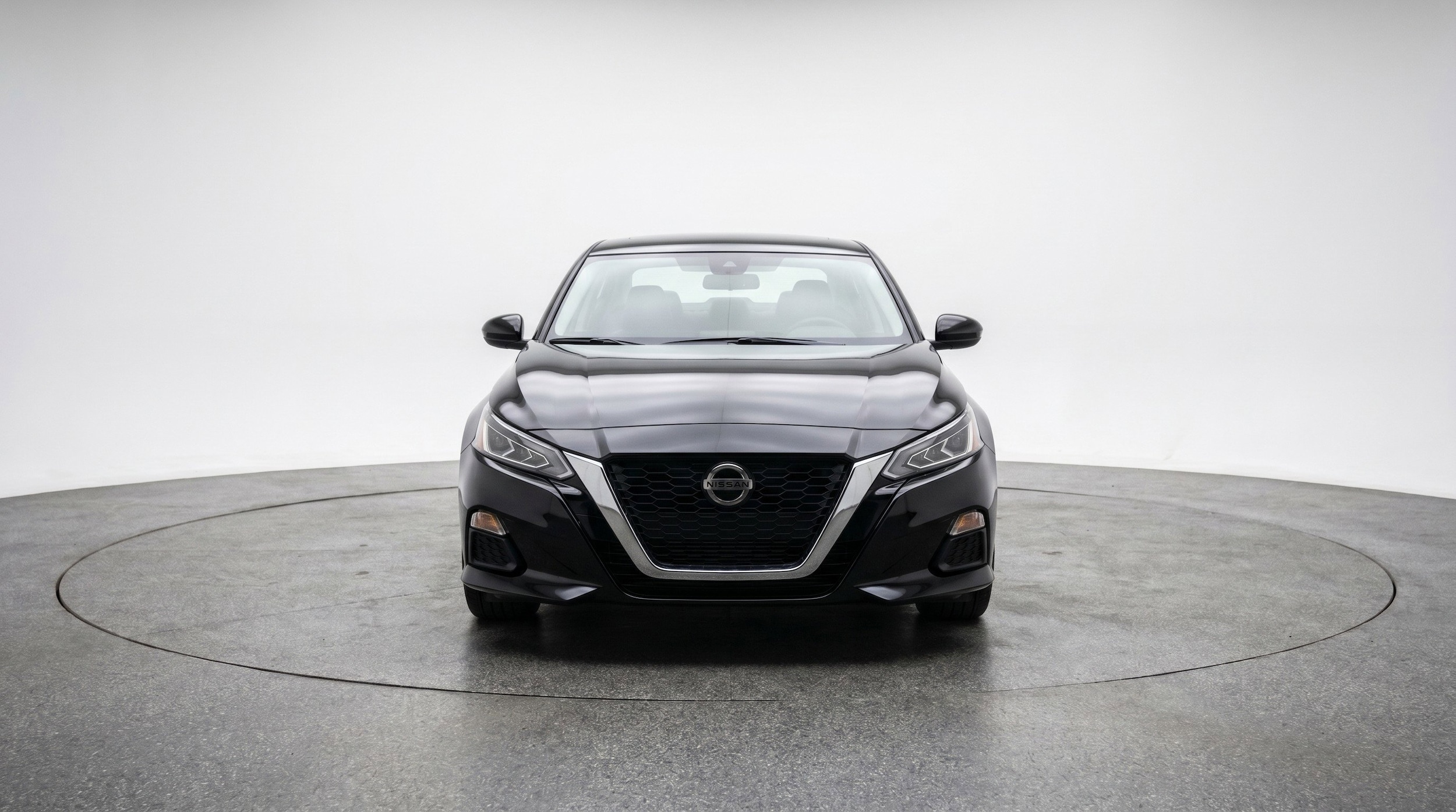 Thumbnail: 2025 Nissan Altima - 2