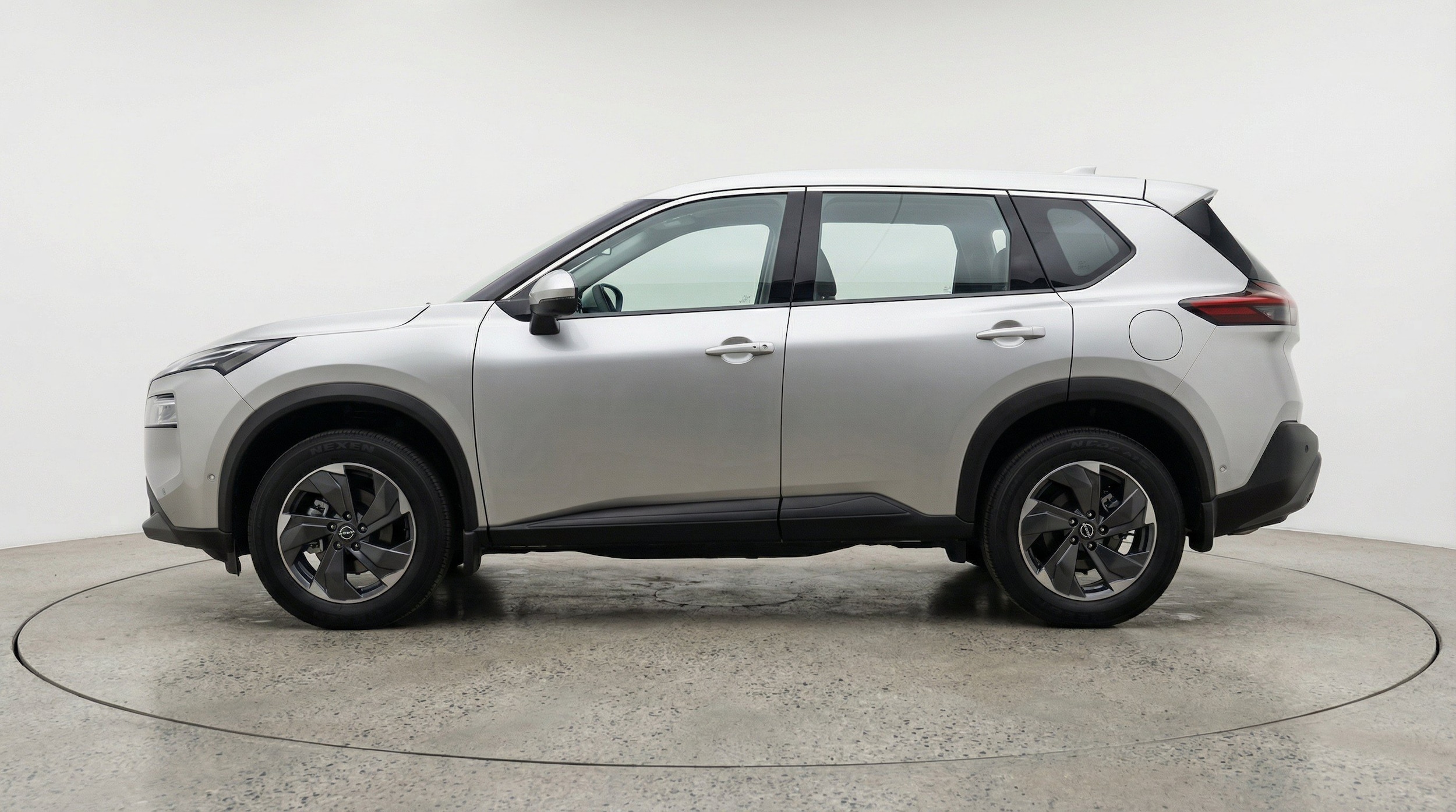 Thumbnail: 2025 Nissan Rogue - 5