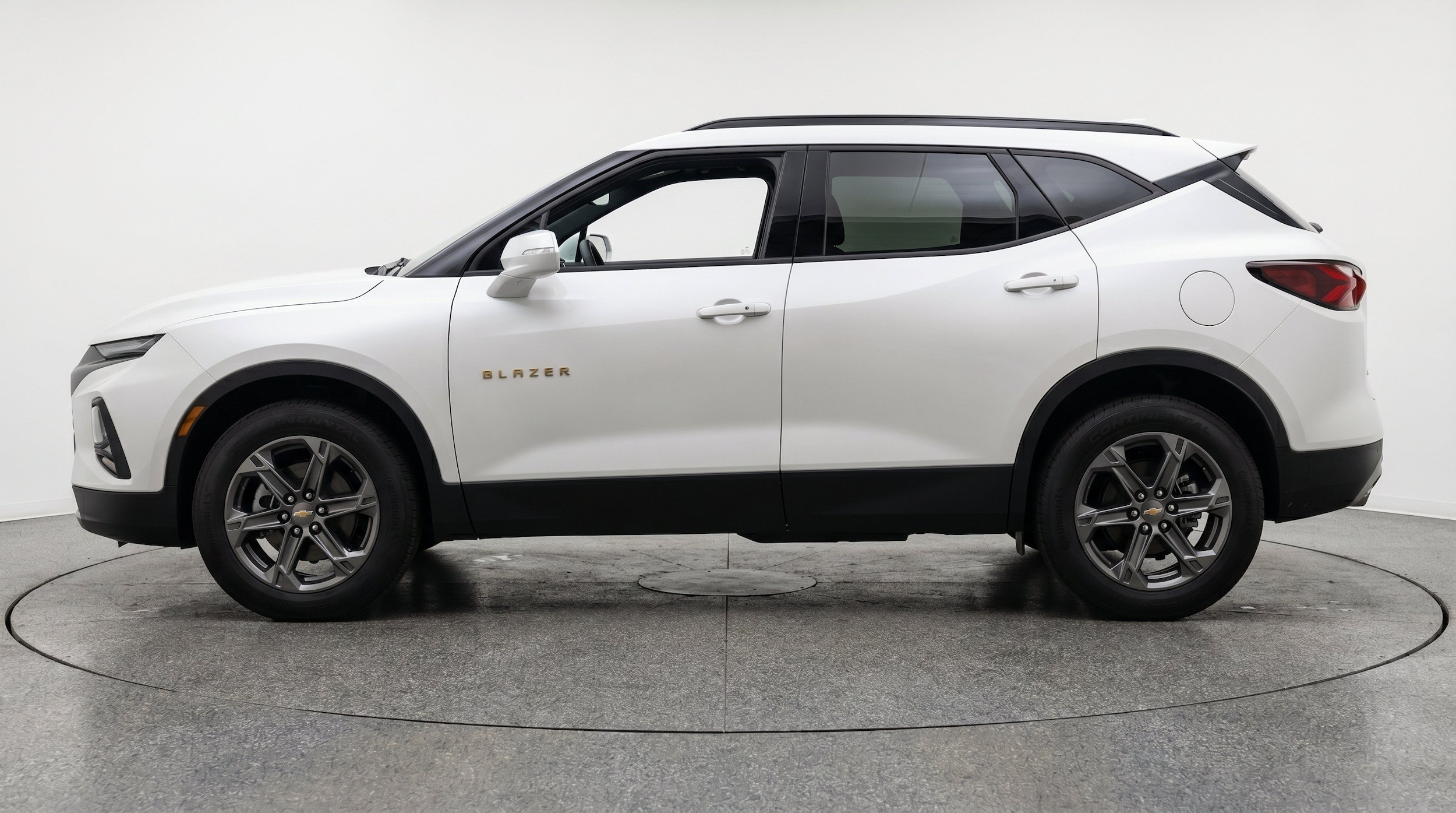 Thumbnail: 2025 Chevrolet Blazer - 5